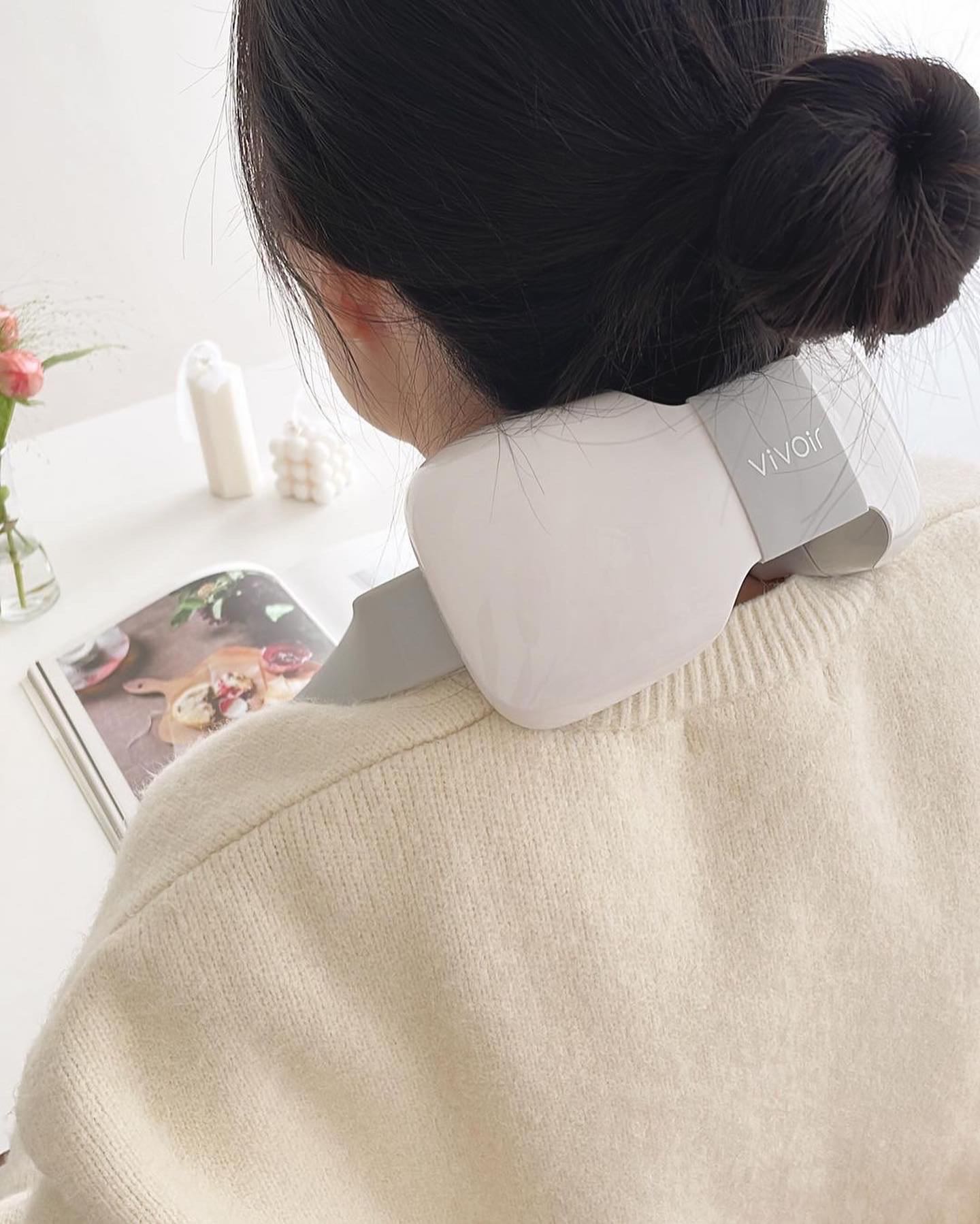 (พรีออเดอร์) VIVOIR  Portable Neck Shoulder Massager  เครื่องนวดไร้สาย