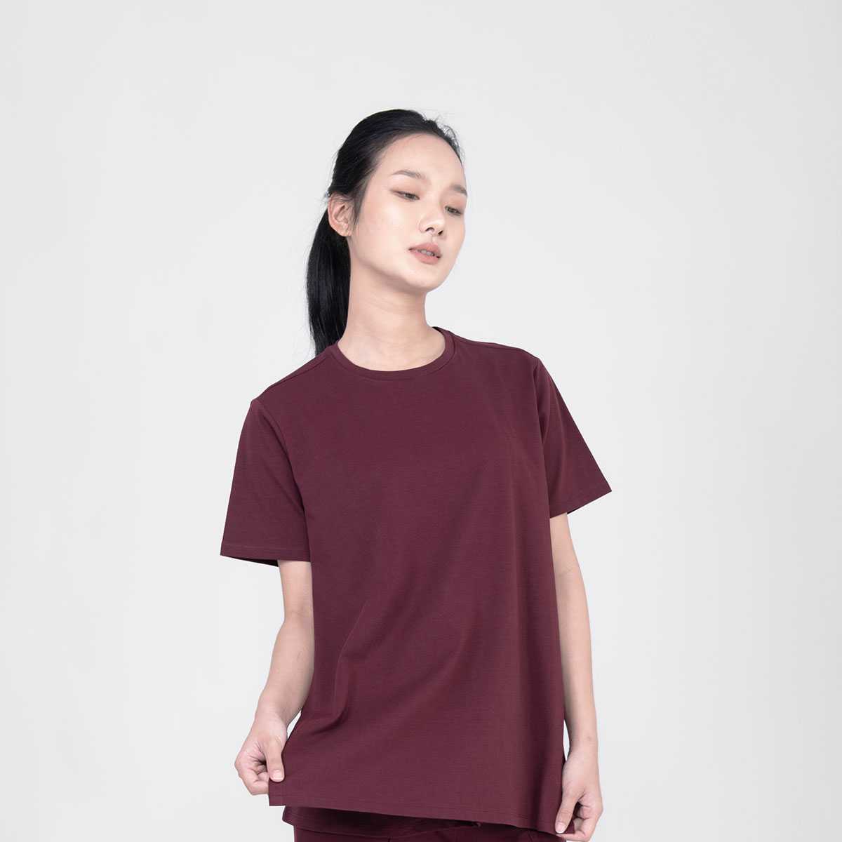 QueenCows เสื้อให้นม Jona T-Shirt  (Burgundy)