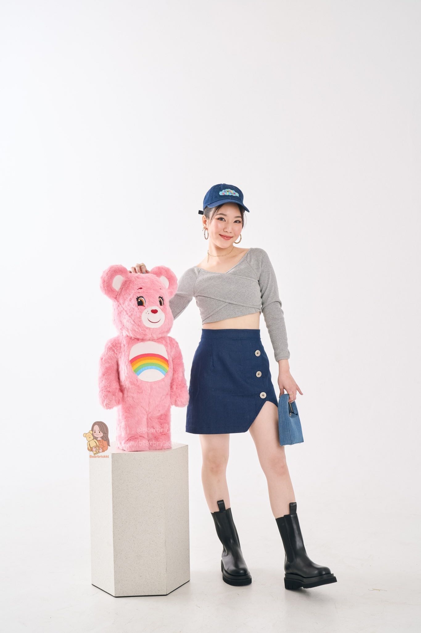 💕พร้อมส่ง ready to ship Bearbrick Carebear Cheer Bear Costume 400% , 1000% 