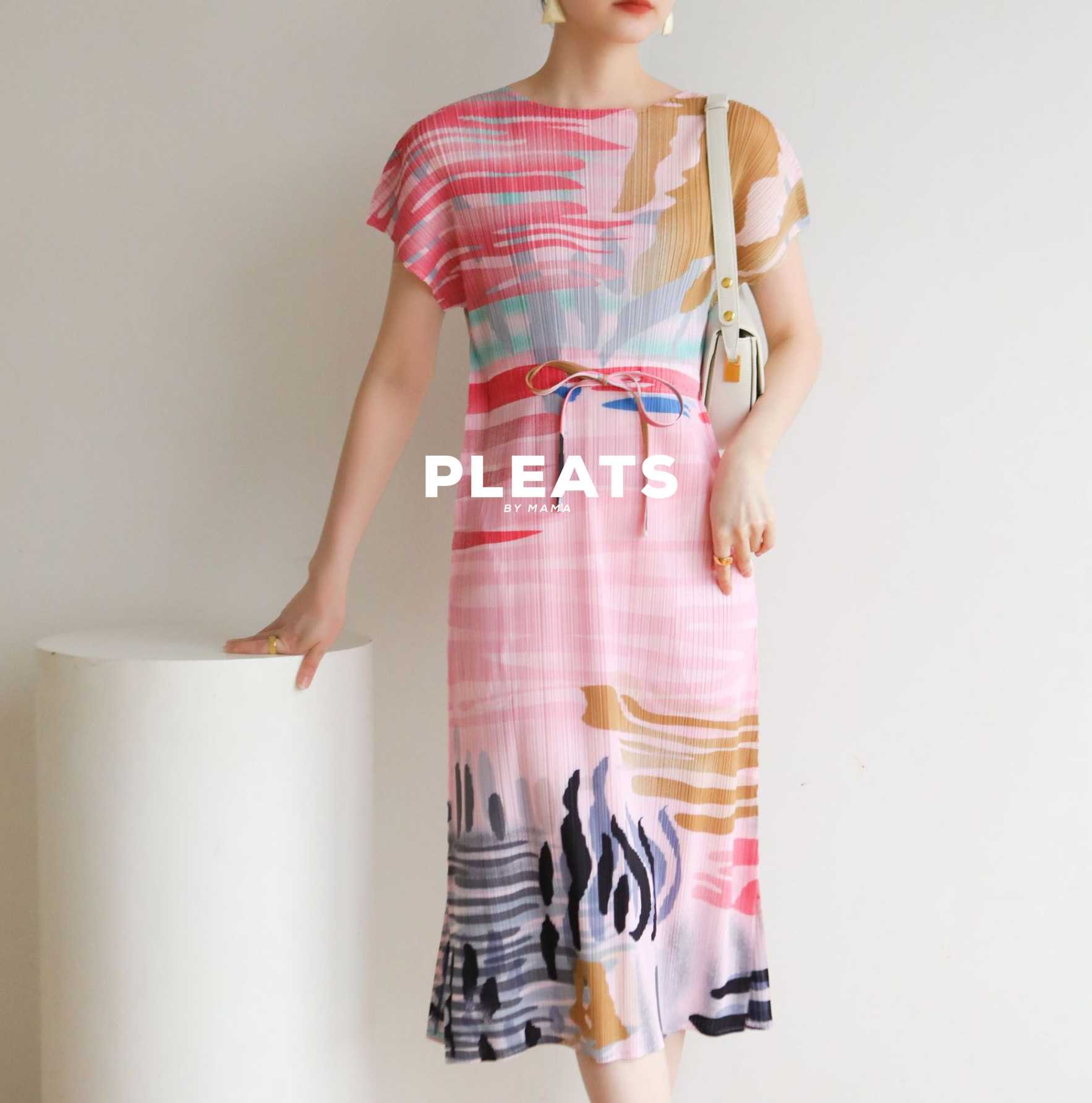 PLEATS DRESS - D335