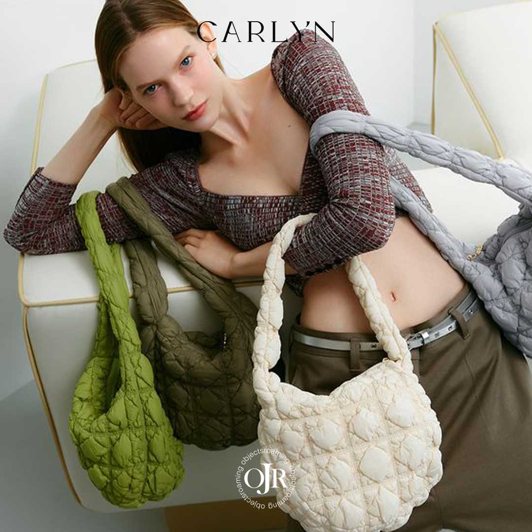 Carlyn Soft M shoulder bag พร้อมส่ง — กระเป๋าสะพายข้าง นุ่มนิ่ม ยอดฮิตมาแรงจากเกาหลี