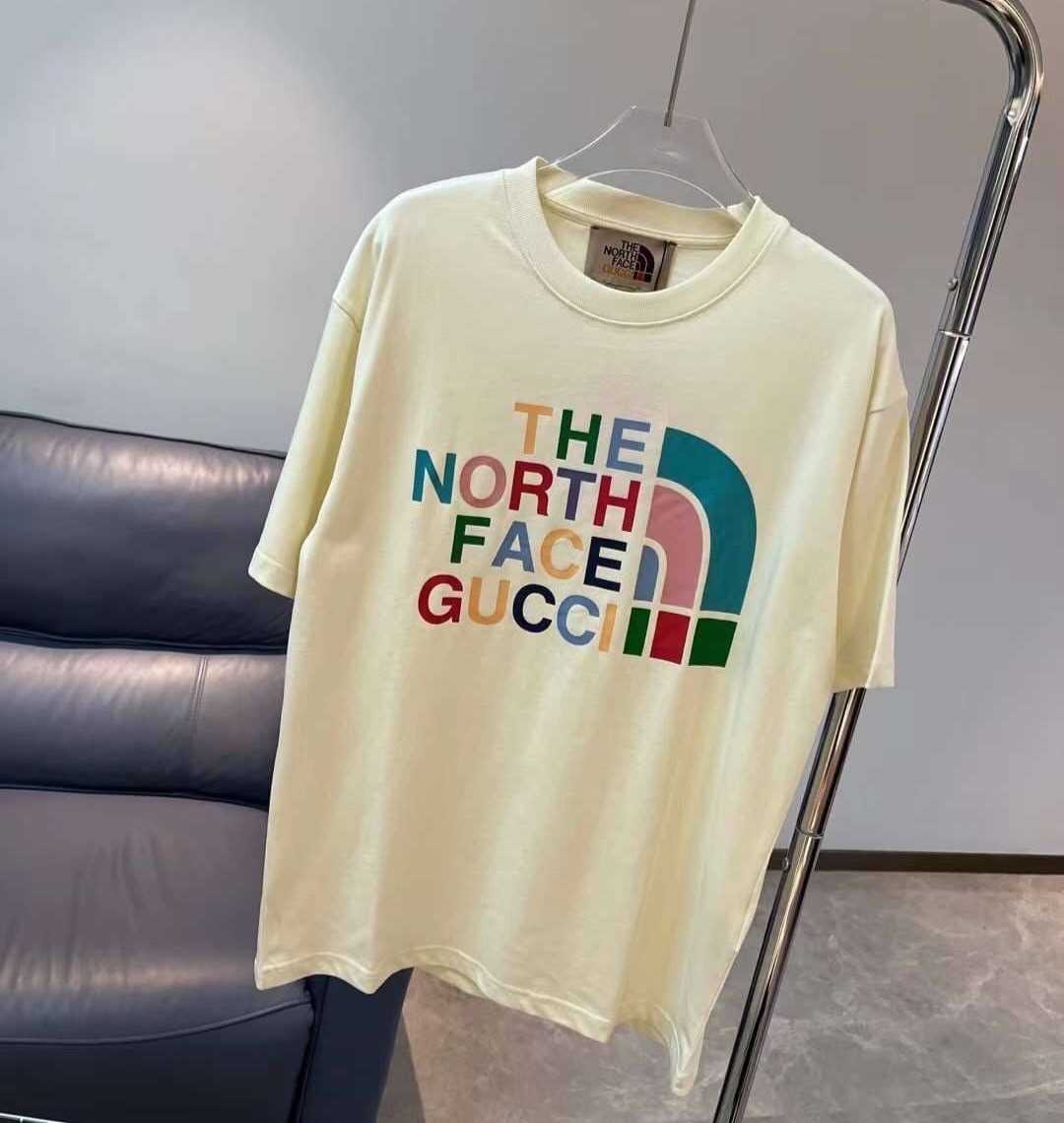 GUCCI X THE NORTH FACE TNF EN IVOIRE COTTON T-SHIRT IN WHITE เสื้อยืดกุชชี่ เดอะนอทเฟส
