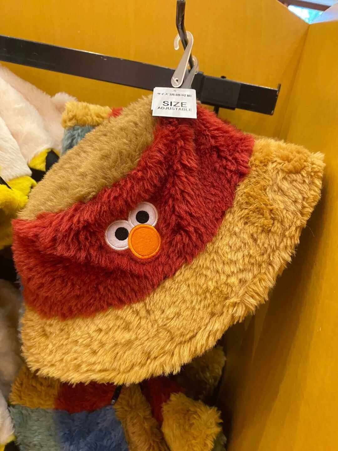 (พร้อมส่ง) USJ Elmo bucket hat