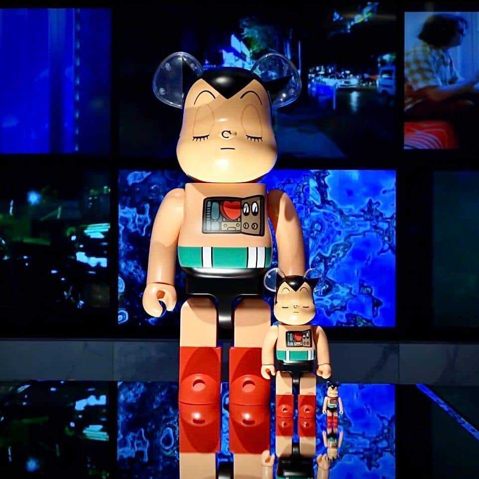 Be@rbrick Astroboy Sleeping 100%+400%
