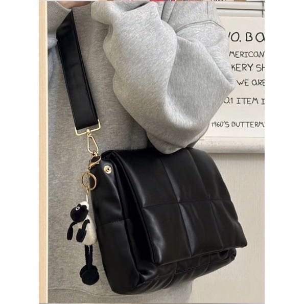 พรี กระเป๋านุ่มนิ่ม