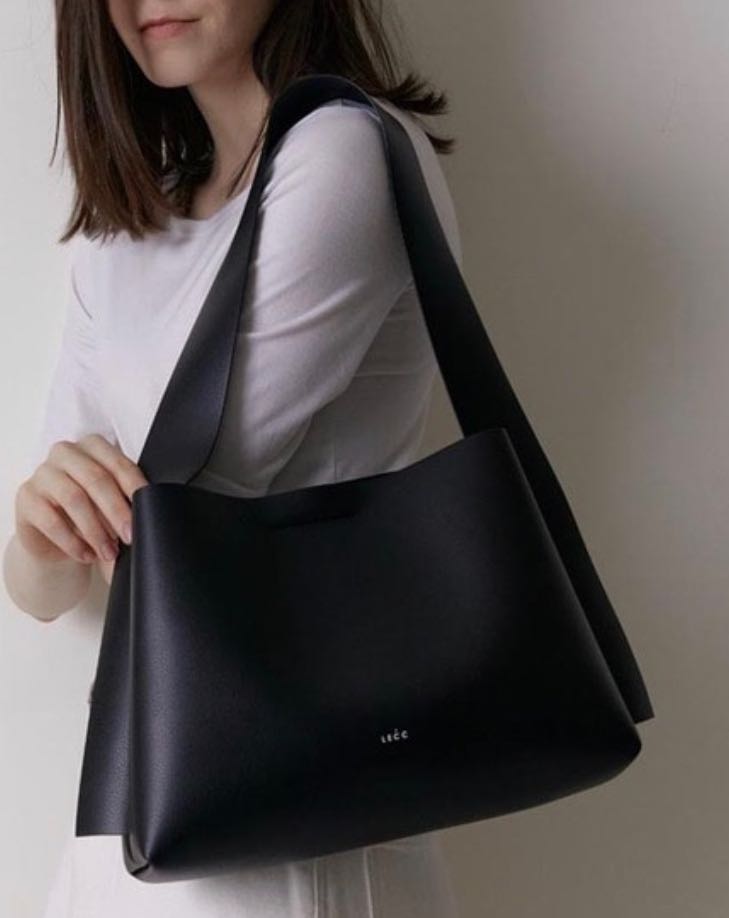 (พร้อมส่ง) ARC Low bucket