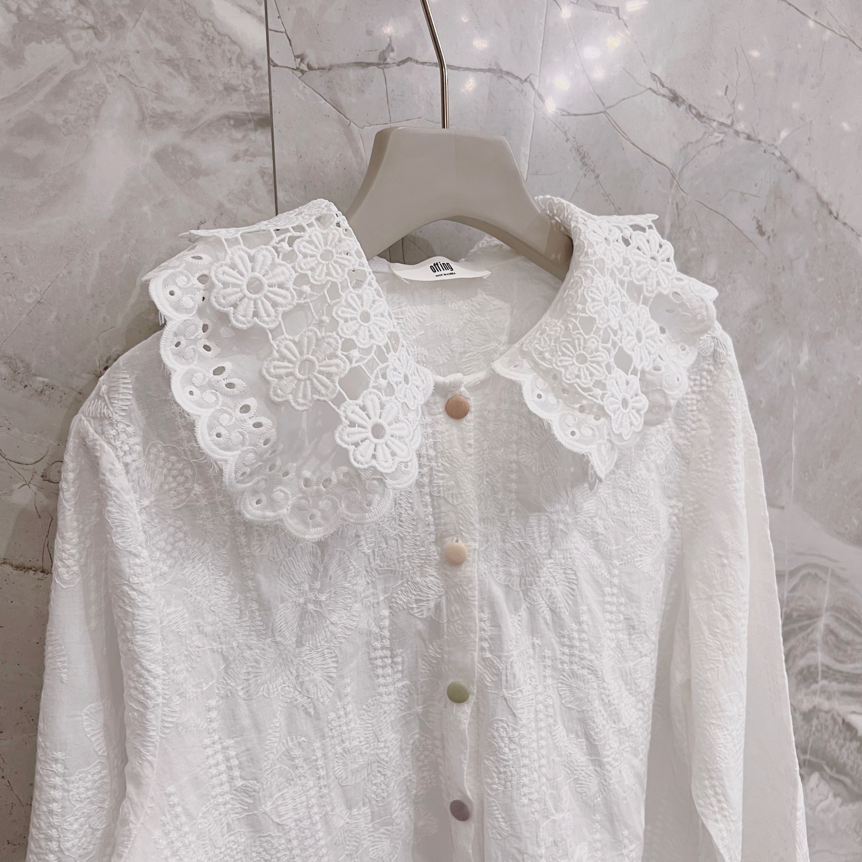 (Pre-Order) Classic lace blouse