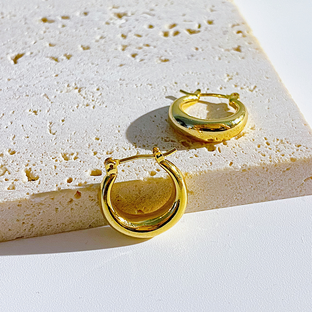 Marry Hoop Earring
