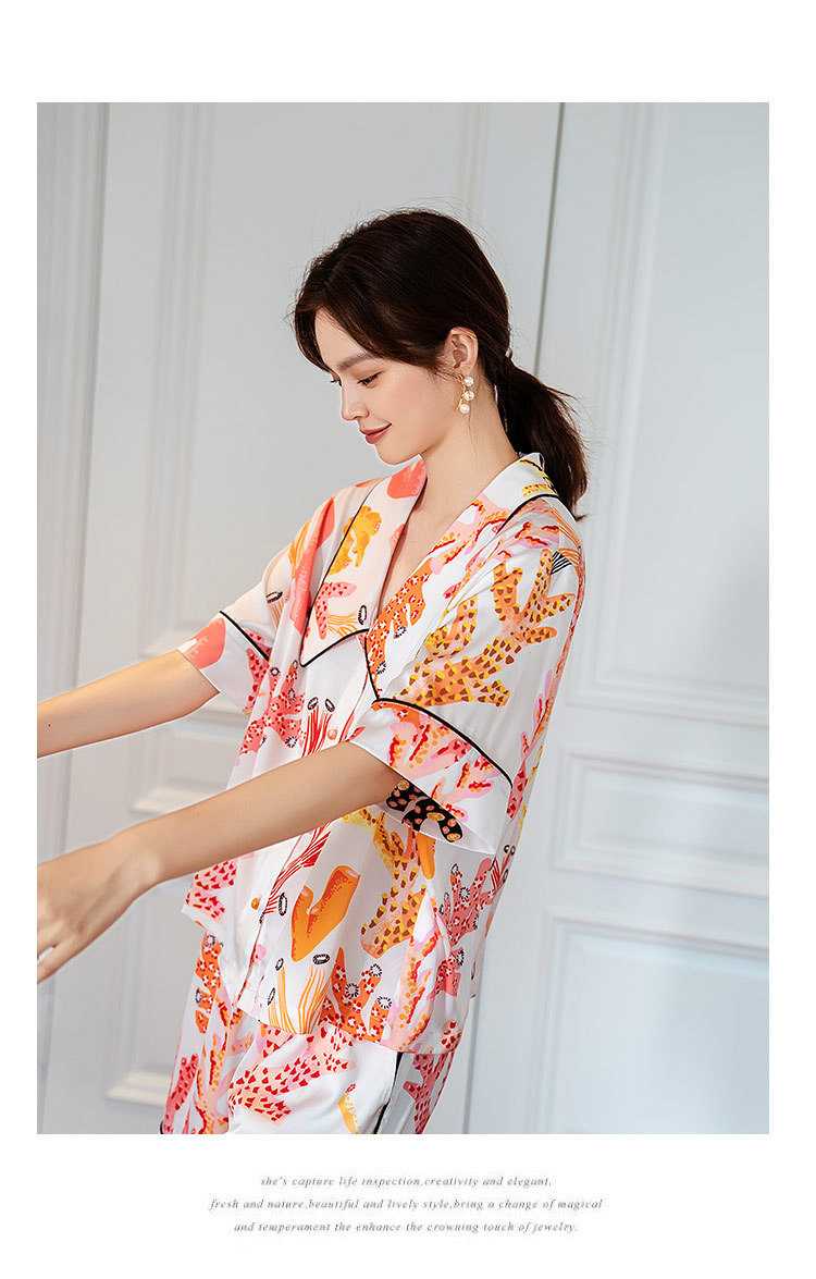 B06 ชุดนอน Silk satin แขนสั้น ขาสั้น ปะการัง colorful น่ารักมาก ใส่นอน ใส่เที่ยวได้