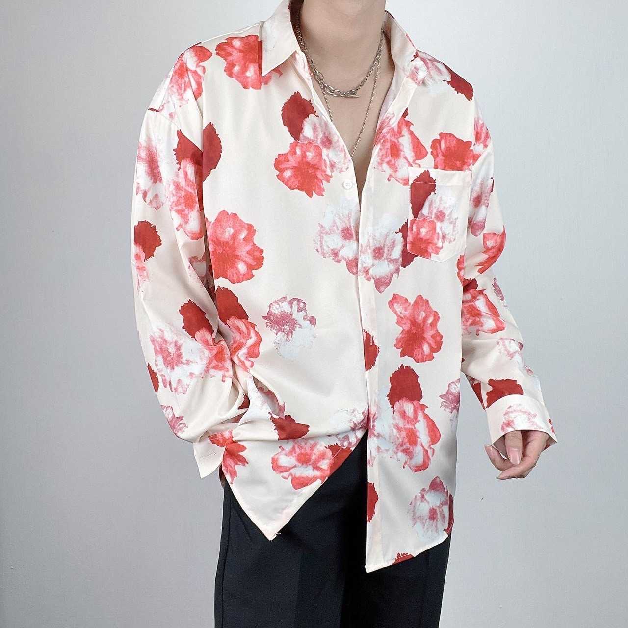 เสื้อแขนยาวลายดอกไม้สีพีช🍑