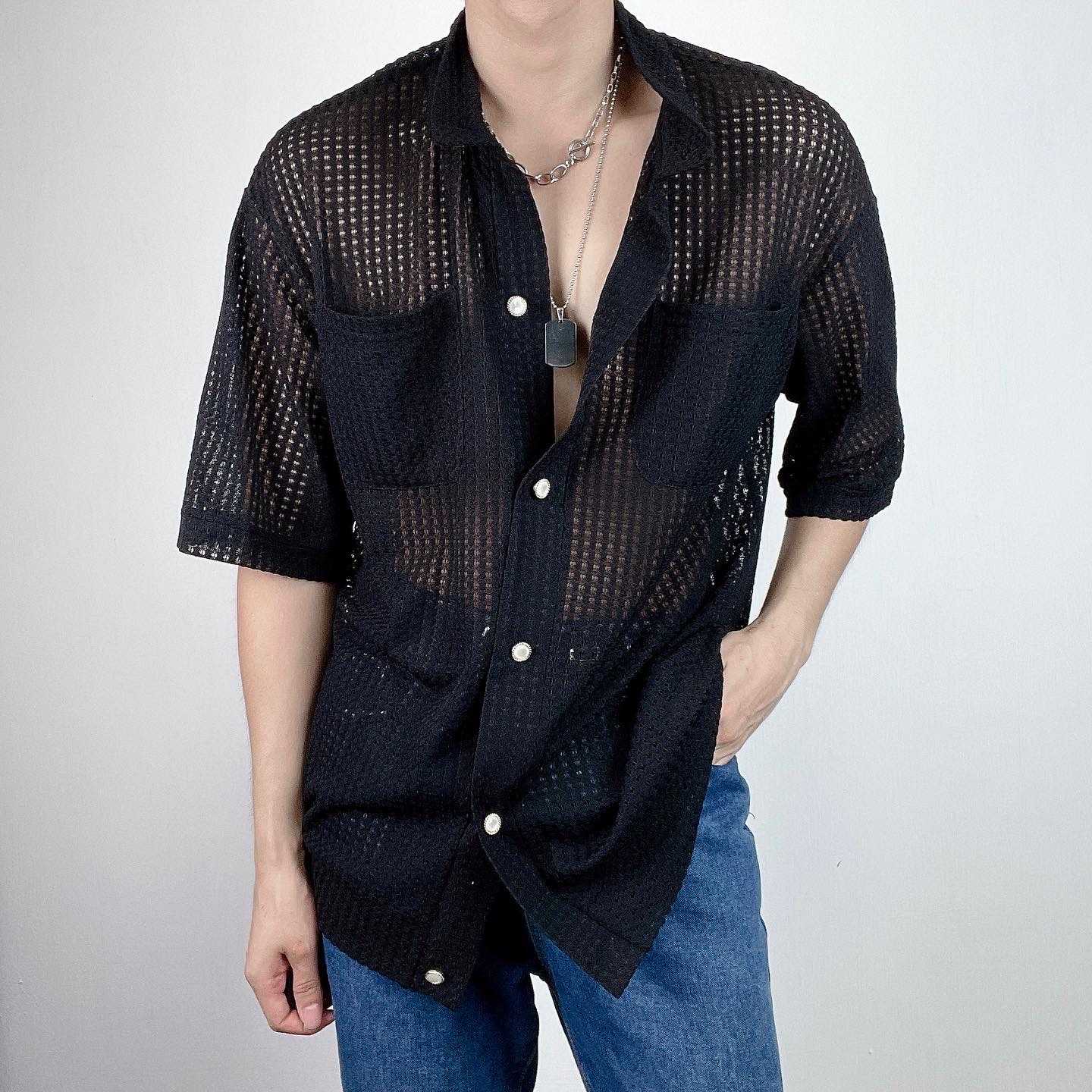 เสื้อแขนสั้นผ้าตาราง