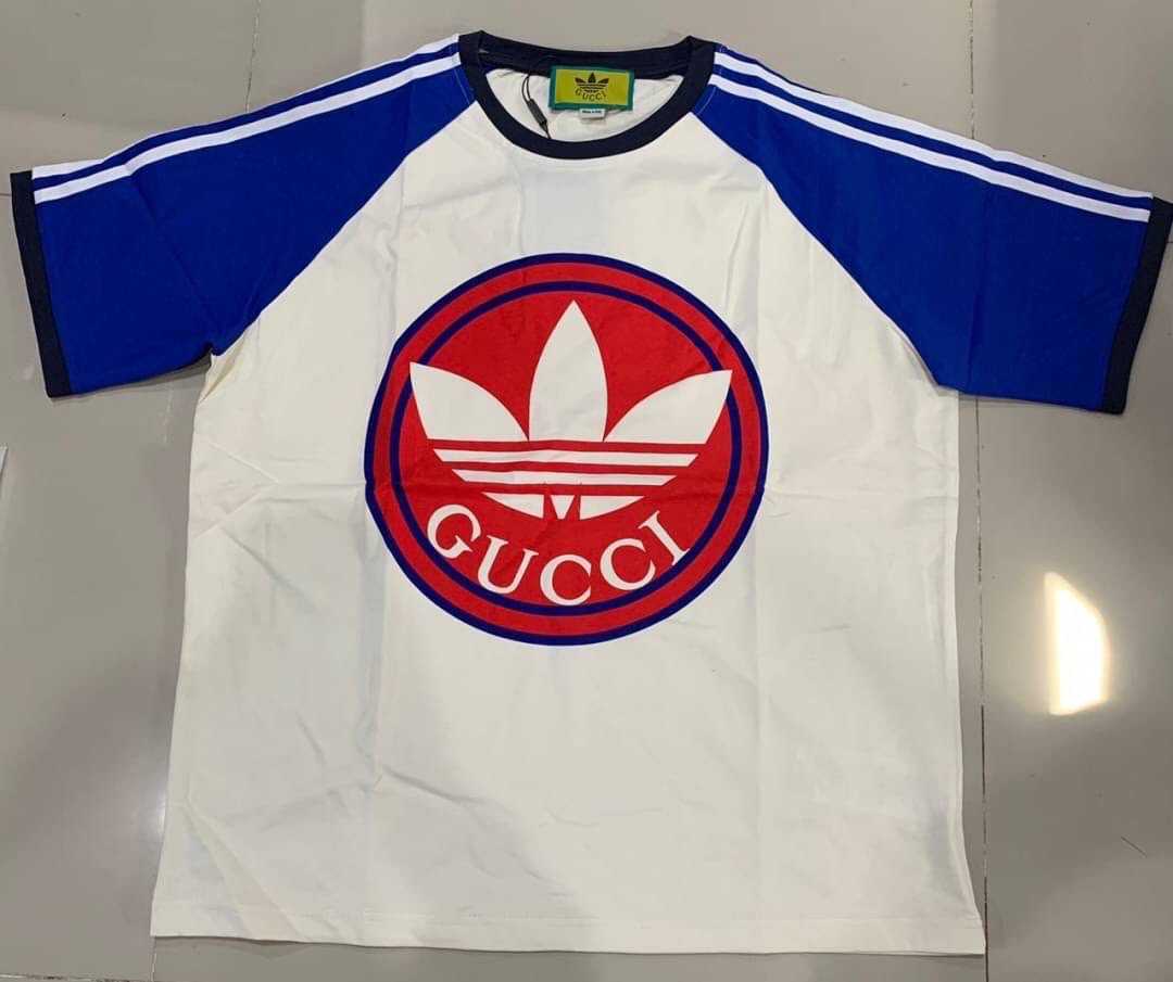 ADIDAS X GUCCI LOGO PRINT COTTON T-SHIRT เสื้อยืดคอกลมแขนสั้น งาน collabs แบรนด์กุชชี่ และอดิดาส