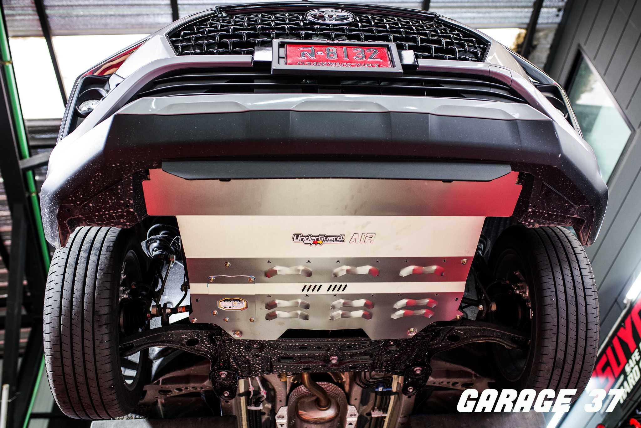 แผ่นใต้ท้องอลูมิเนียม UNDERGUARD สำหรับรถยนต์ TOYOTA