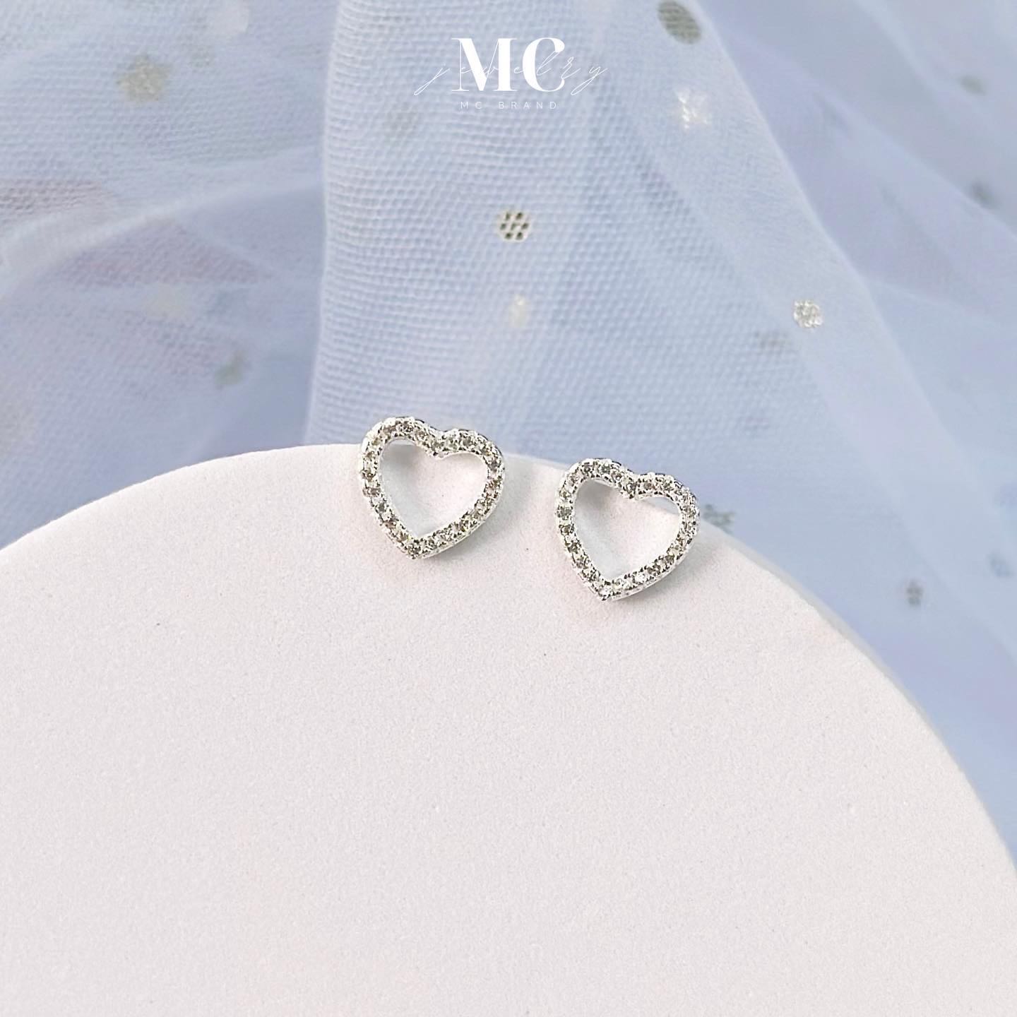 ต่างหูเงินเเท้รุ่น AliceI✅ไม่ลอก ไม่แพ้ ✨แถมฟรีกล่องจิวเวลรี่แบรนด์และผ้าเช็ด✨