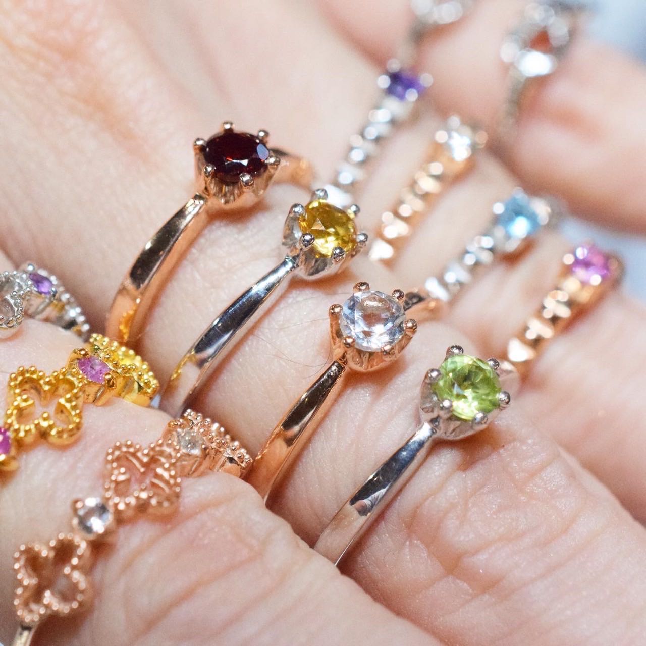 แหวนพลอยมงกุฎ minim crown ring #minimring #minimsignature R546
