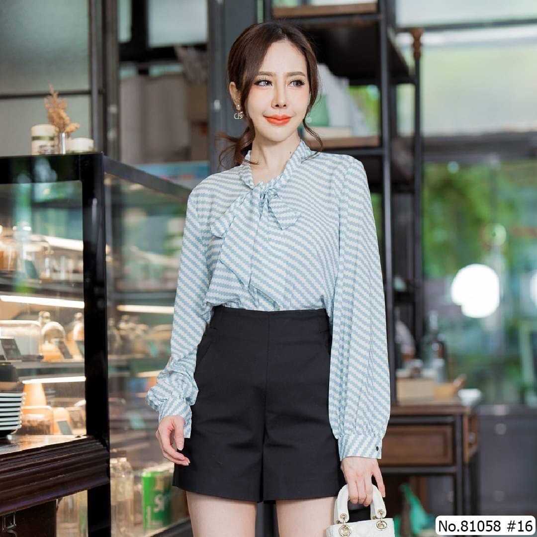 Vertier เสื้อแขนยาว No. 81058 พิมพ์ลายกราฟฟิค