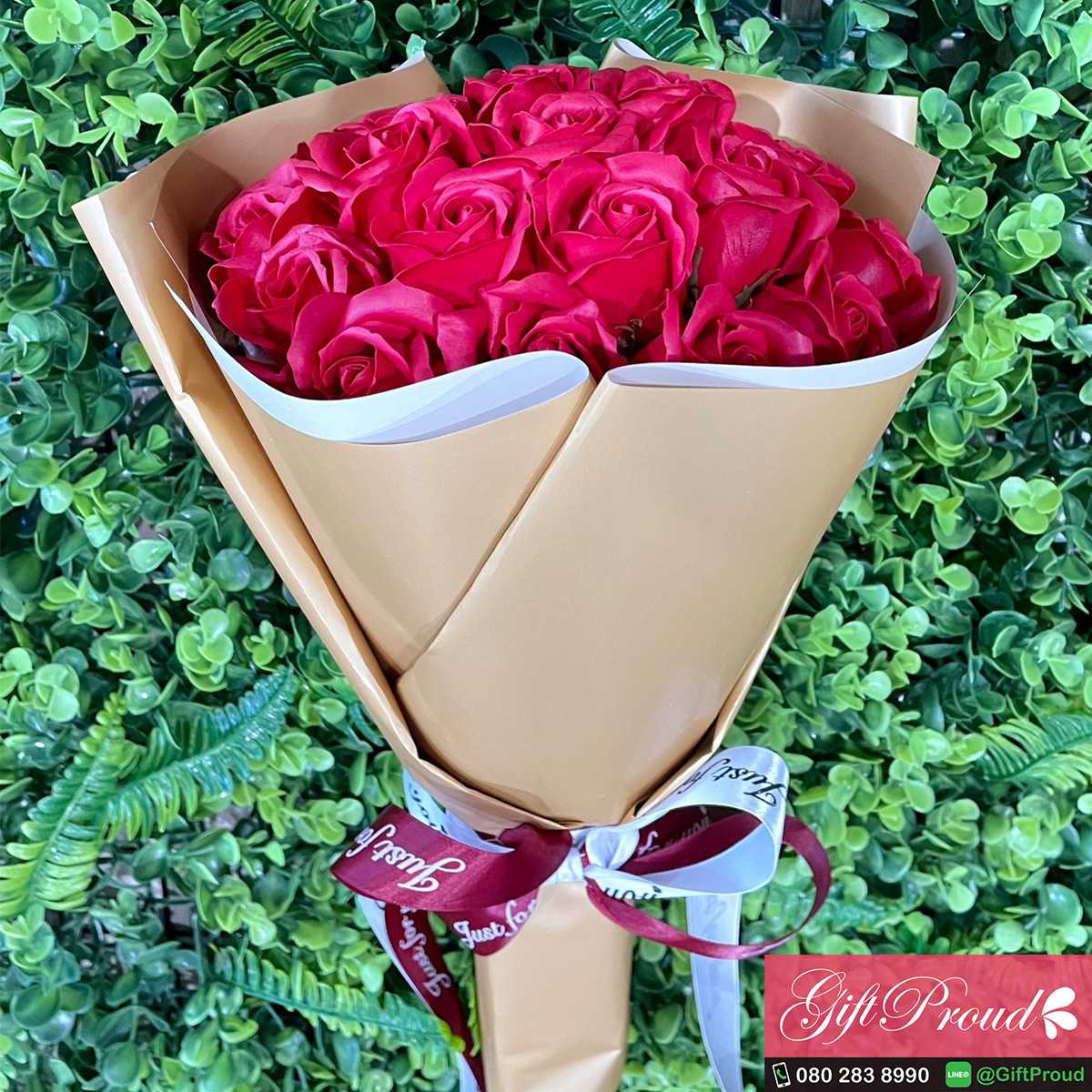ช่อกุหลาบสบู่ พรีเมี่ยม สีแดง 20 ดอก