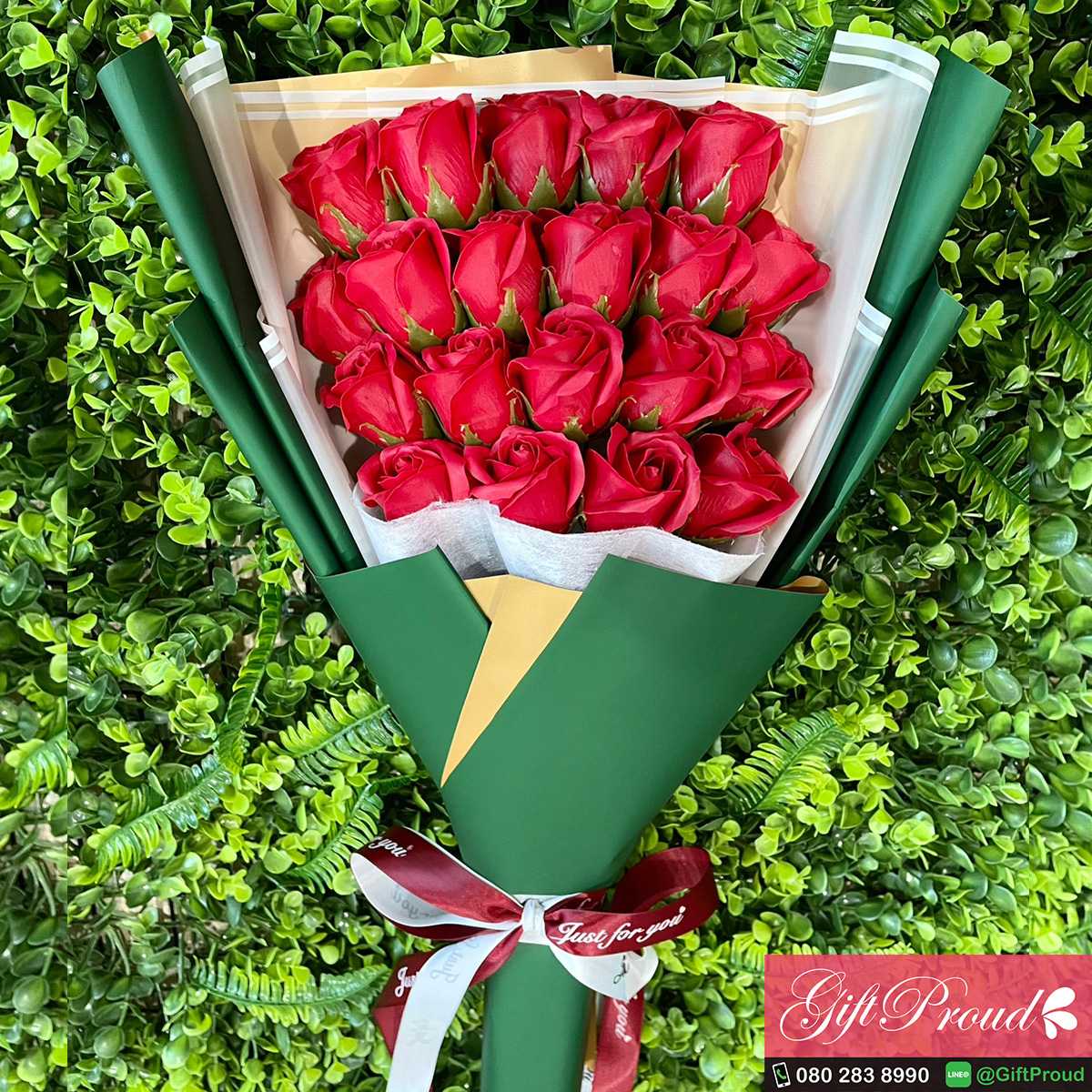 ช่อกุหลาบสบู่ พรีเมี่ยม สีแดง 20 ดอก