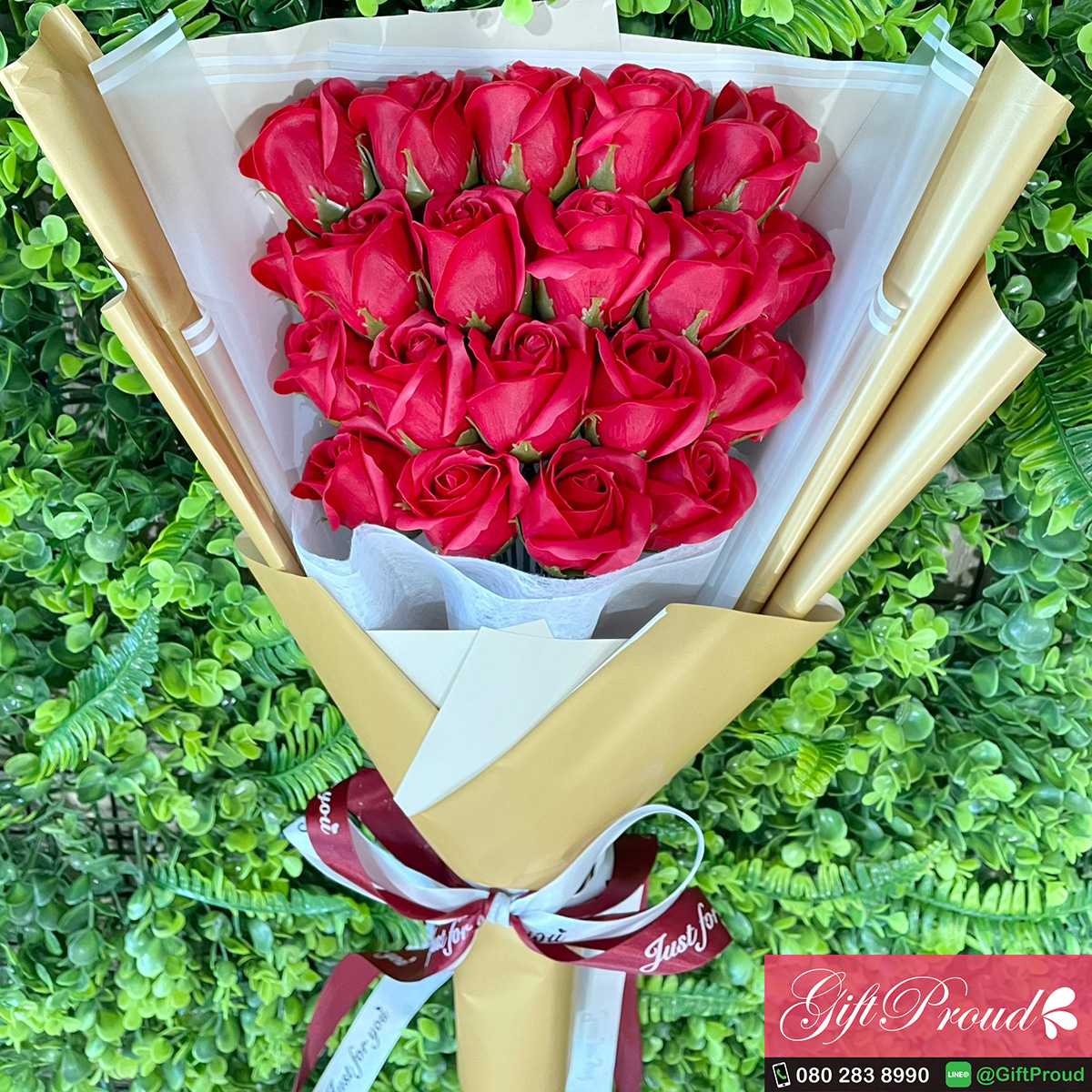 ช่อกุหลาบสบู่ พรีเมี่ยม สีแดง 20 ดอก