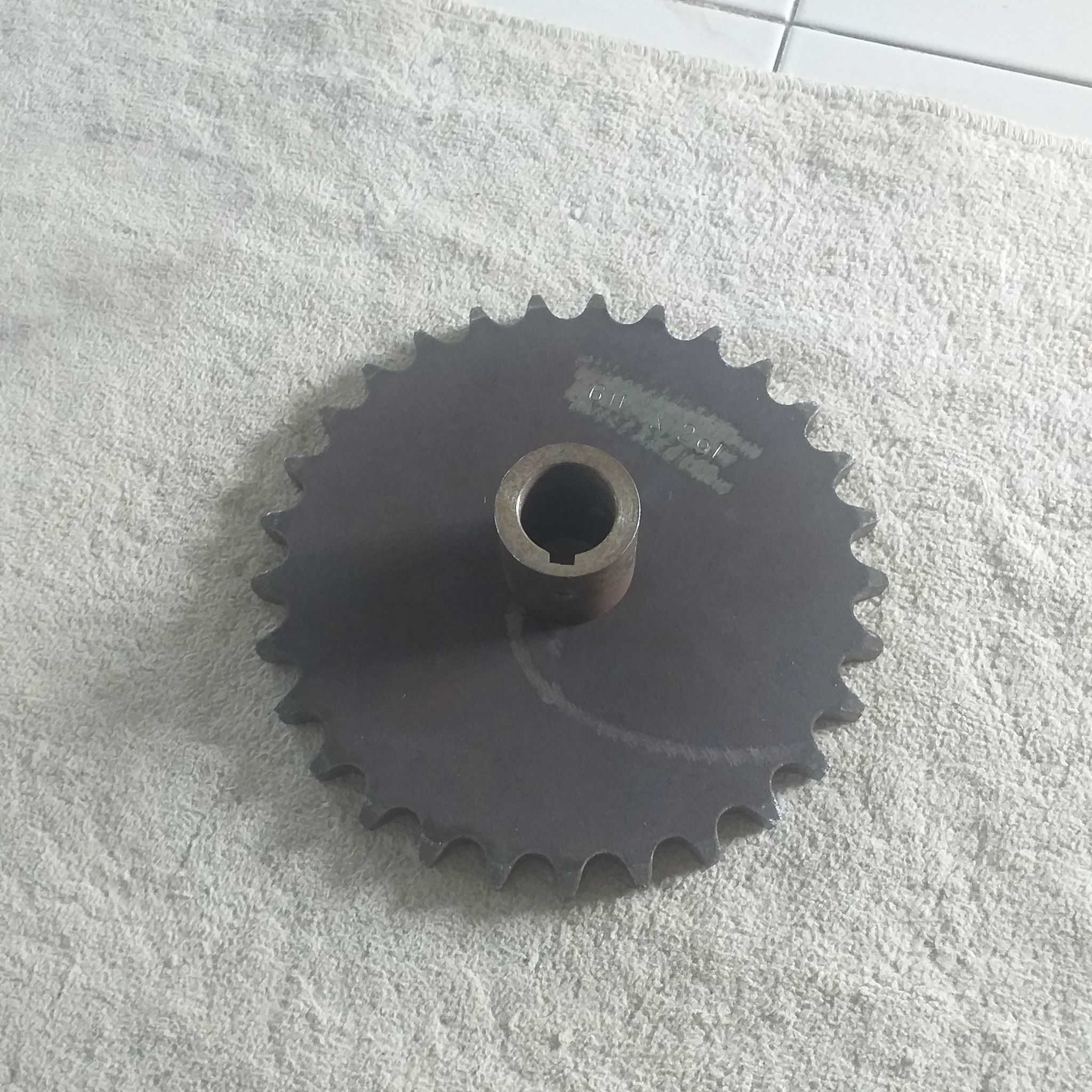 1.2K#B60S27T-057# ดุมสเตอร์ 5นิ้ว 27ฟัน รู25.4mm.=1นิ้ว #60 (1116 )