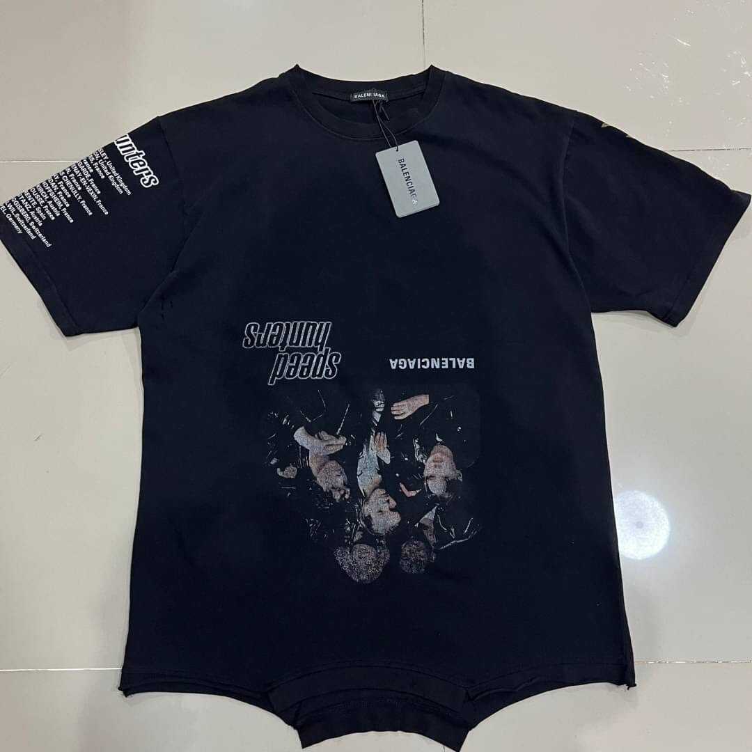 BALENCIAGA SPEED HUNTER UPSIDE DOWN T-SHIRT IN BLACK เสื้อบาลองเซียก้า สปีดฮันเตอร์