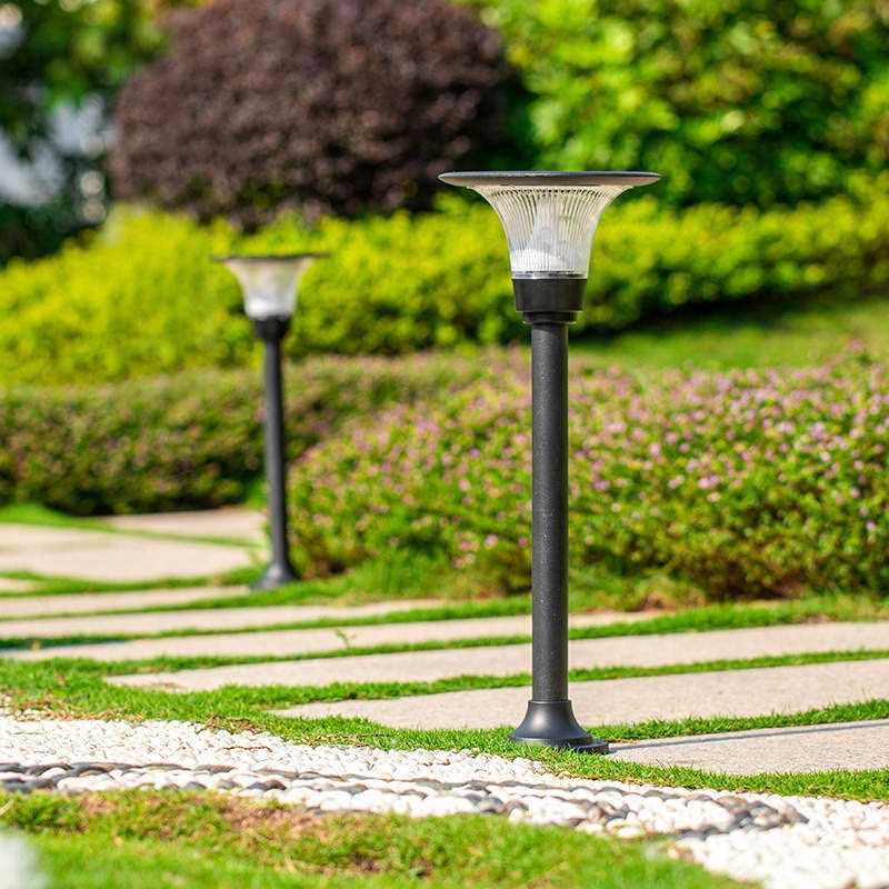 โคมไฟสนามโซล่าเซลล์ LED ขนาด 5W