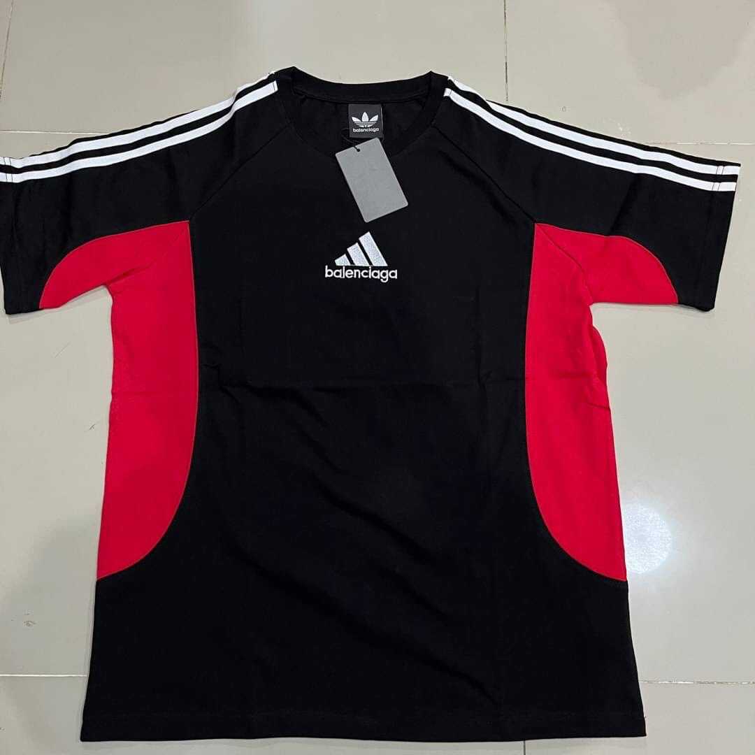 BALENCIAGA X ADIDAS MEN'S BLACK T-SHIRT MEDIUM FIT เสื้อบาลองเซียก้า อดิดาส