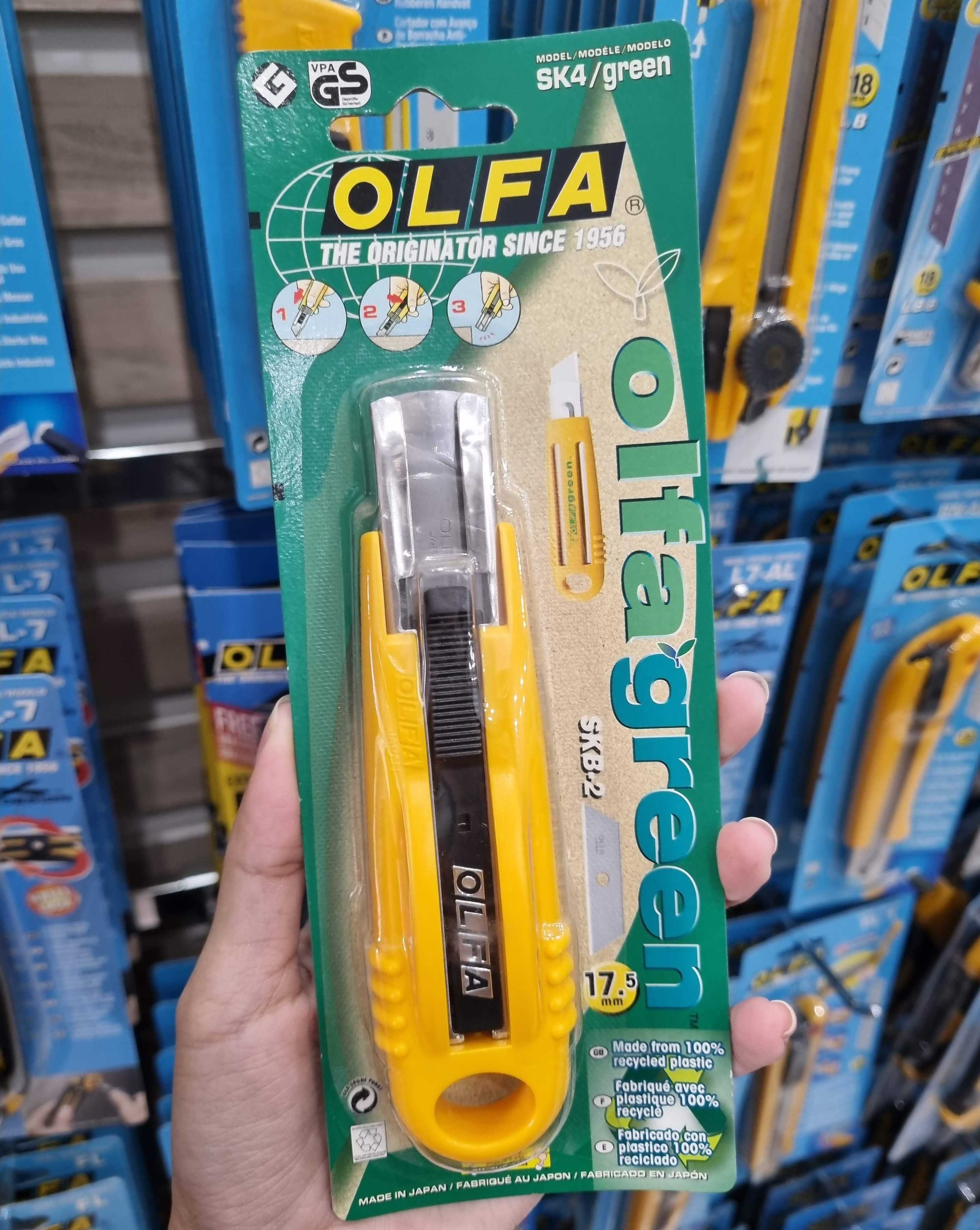 OLFA มีดคัตเตอร์เซฟตี้ SK-4/Green ขนาด 17.5 มม. งานกรีดกล่องลัง บรรจุภัณฑ์ต่างๆ