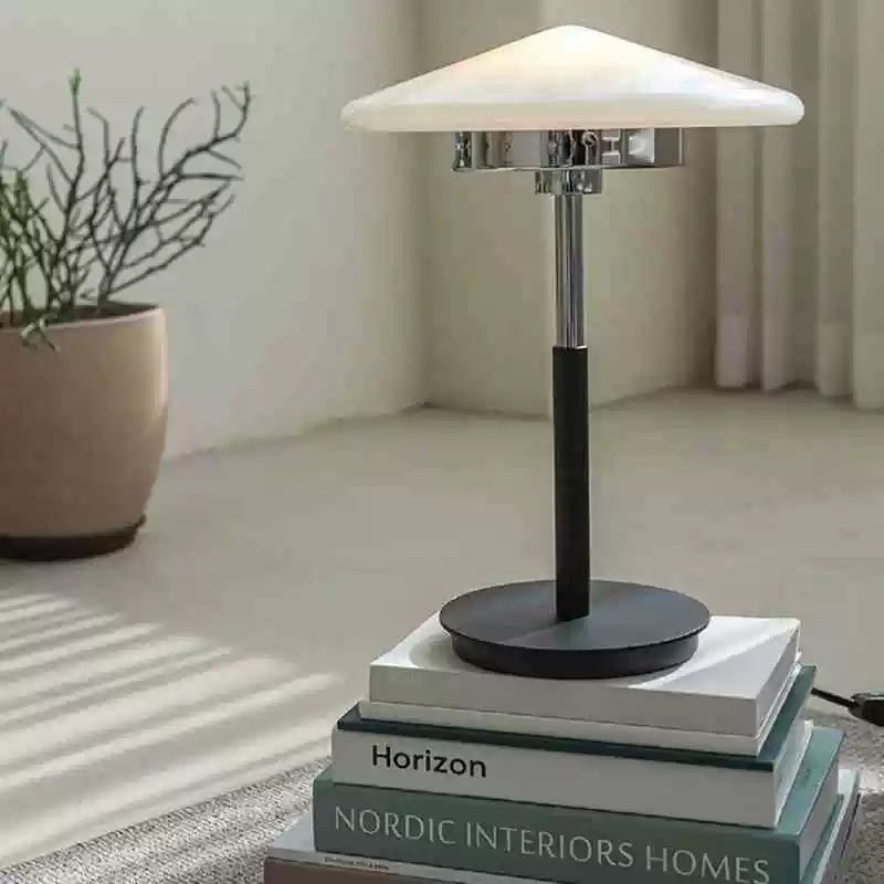 [Pre-Order] Cone Table Lamp  โคมไฟตั้งโต๊ะ โคมไฟตั้งพื้น โคมไฟมินิมอล โคมไฟ