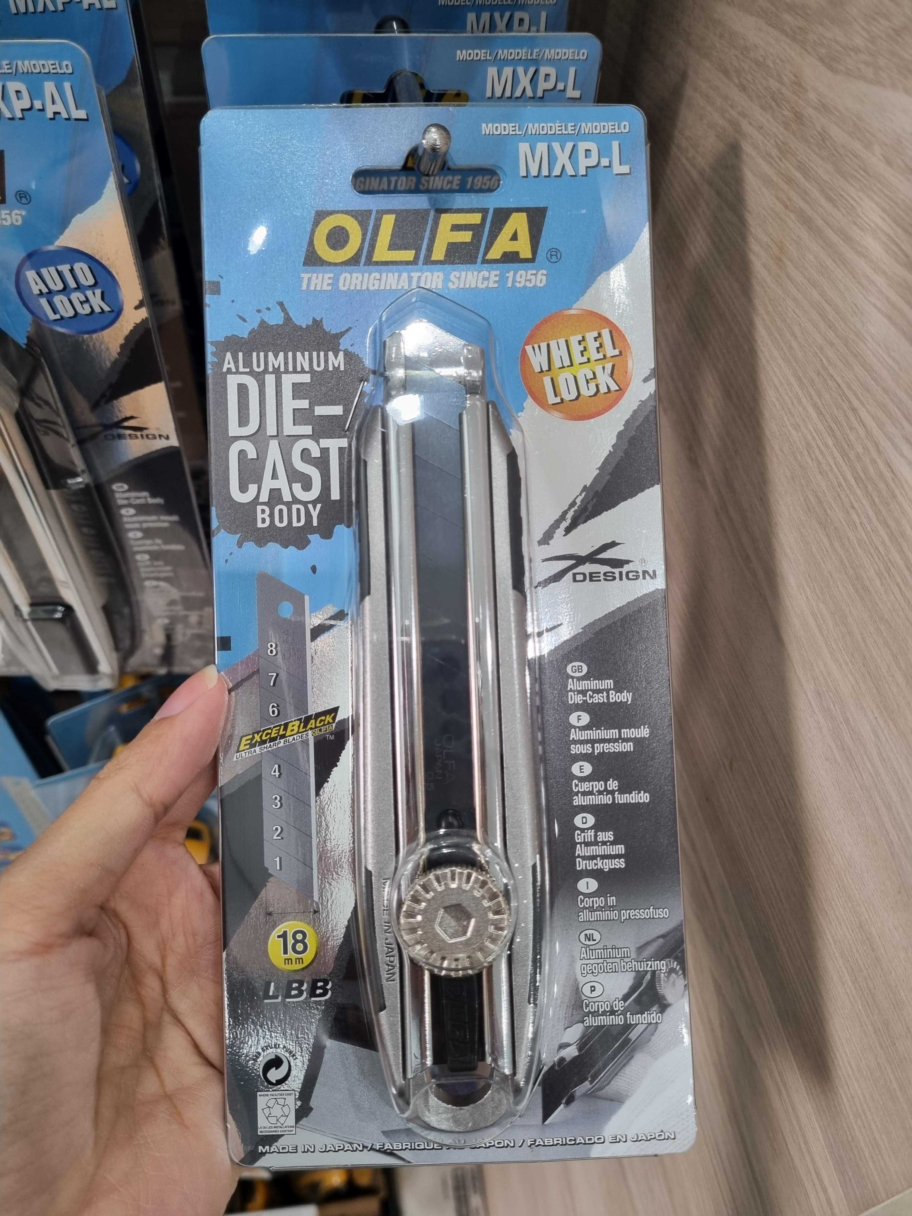 OLFA คัตเตอร์ รุ่น  MXP-L คัตเตอร์ aluminium Die Cast body  ( Wheel Lock )