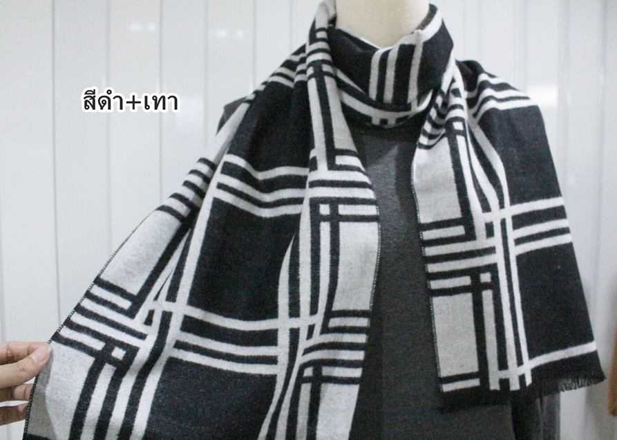 ผ้าพันคอกันหนาว( wool ) ลายตารางใหญ่