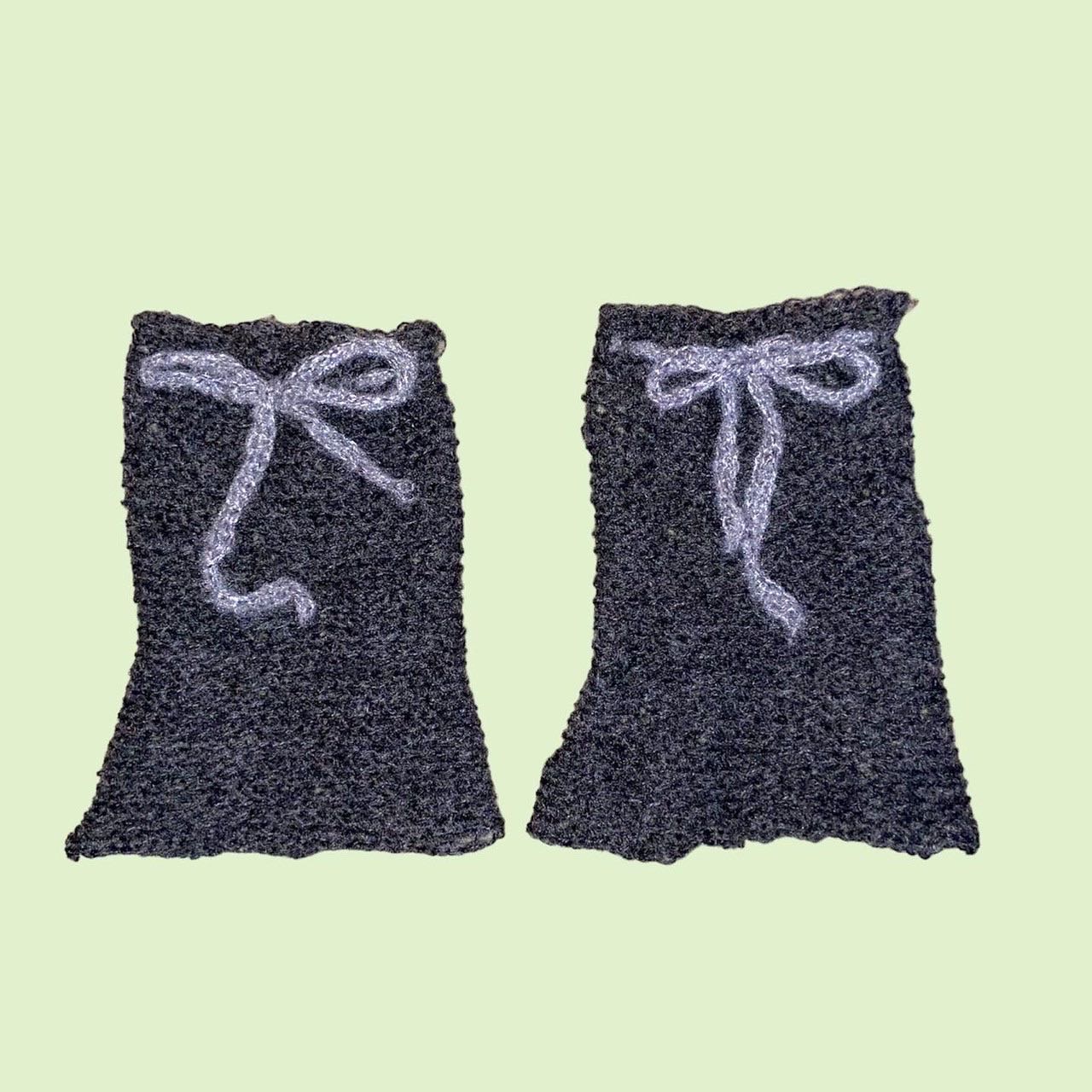 GluE charcoal leg warmers