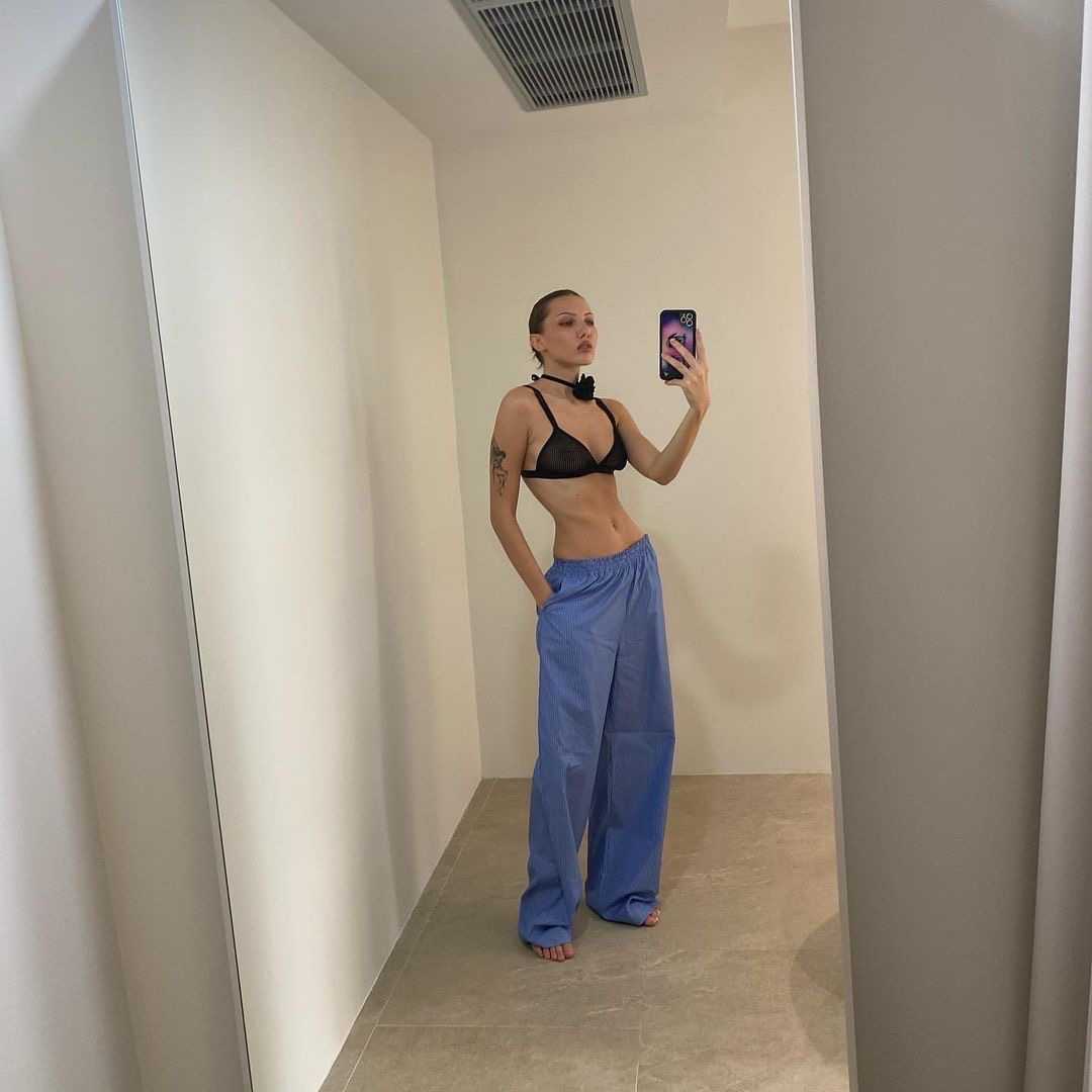 IMNOTAMORNINGPERSON • BOXY PANTS