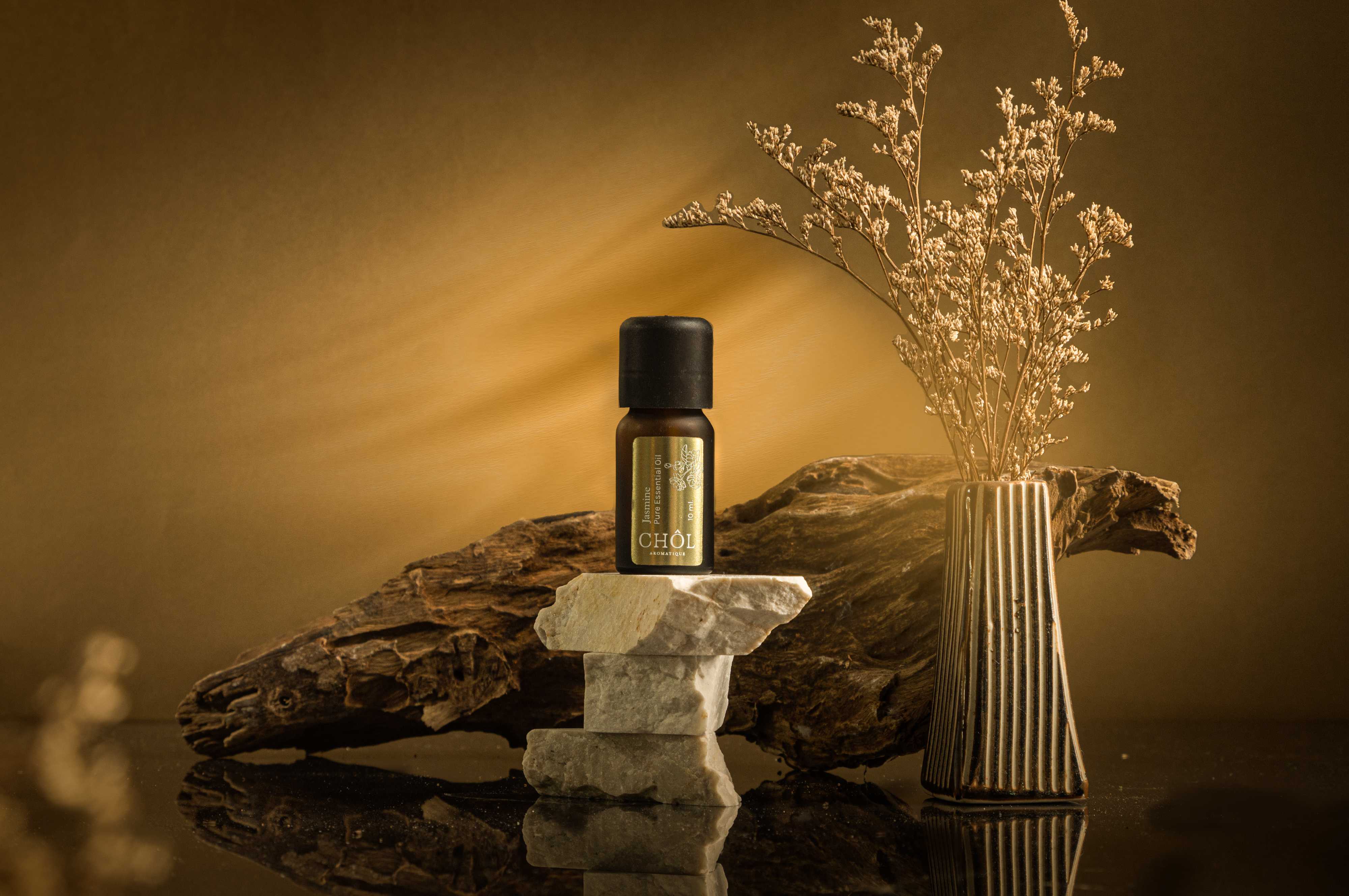 CHOL Essential Oil Jasmine 10ml  29,000 ดอก ผ่อนคลาย 10 มล.