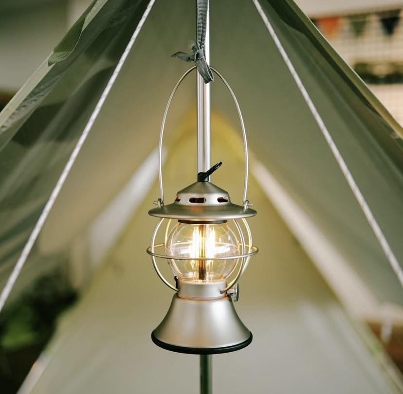 The moon LED camlight silver