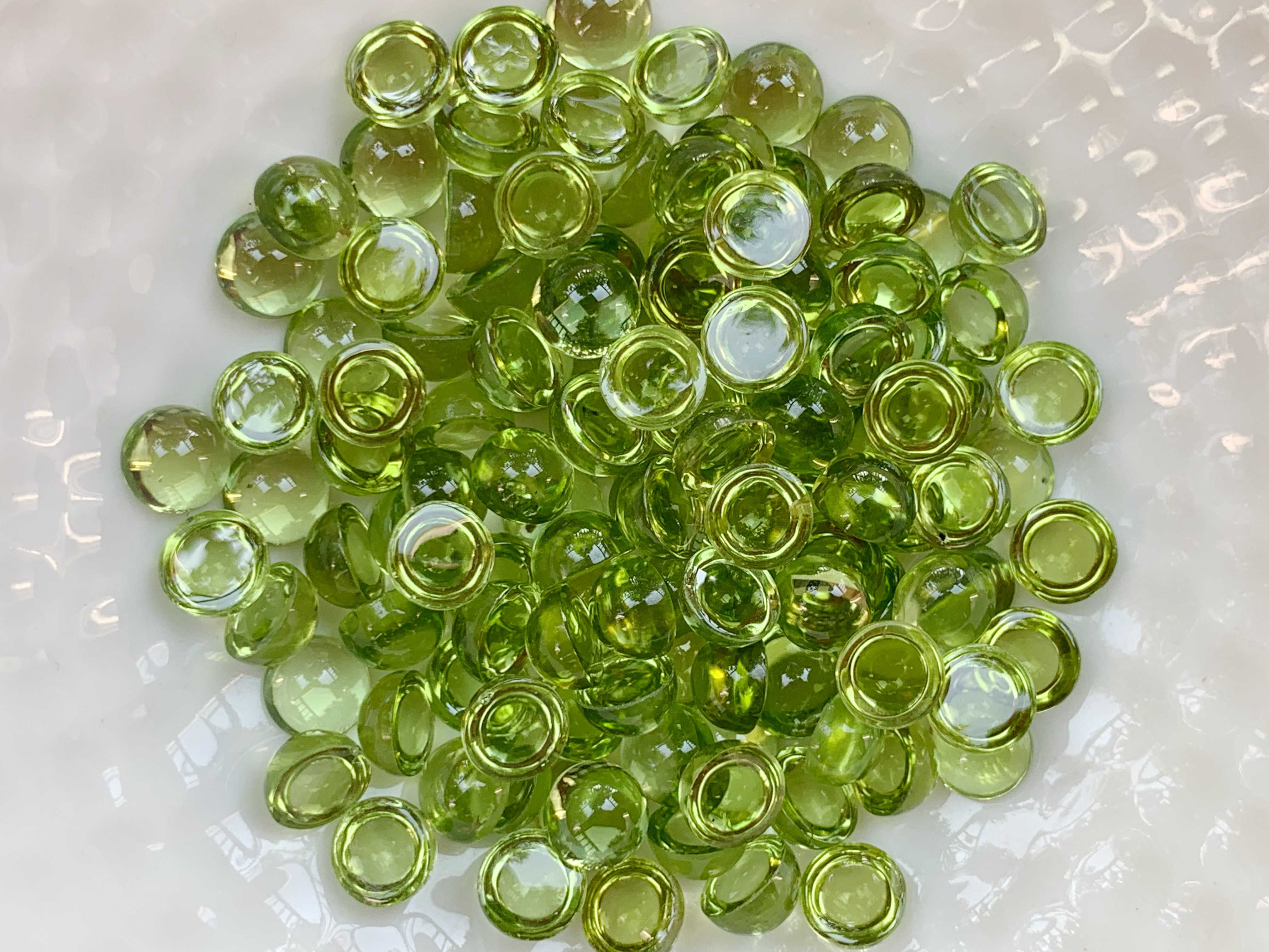 5.0mm. เพอริดอทกลมหลังเบี้ย เม็ดละ 100฿