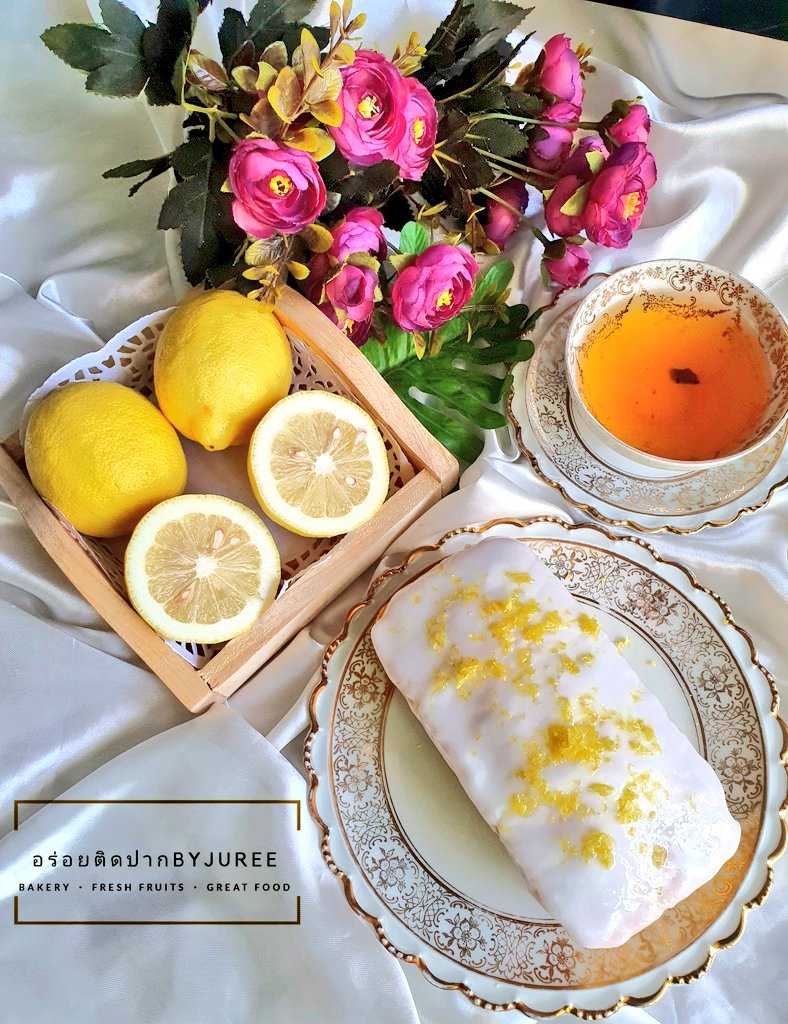 Lemon butter pound cake