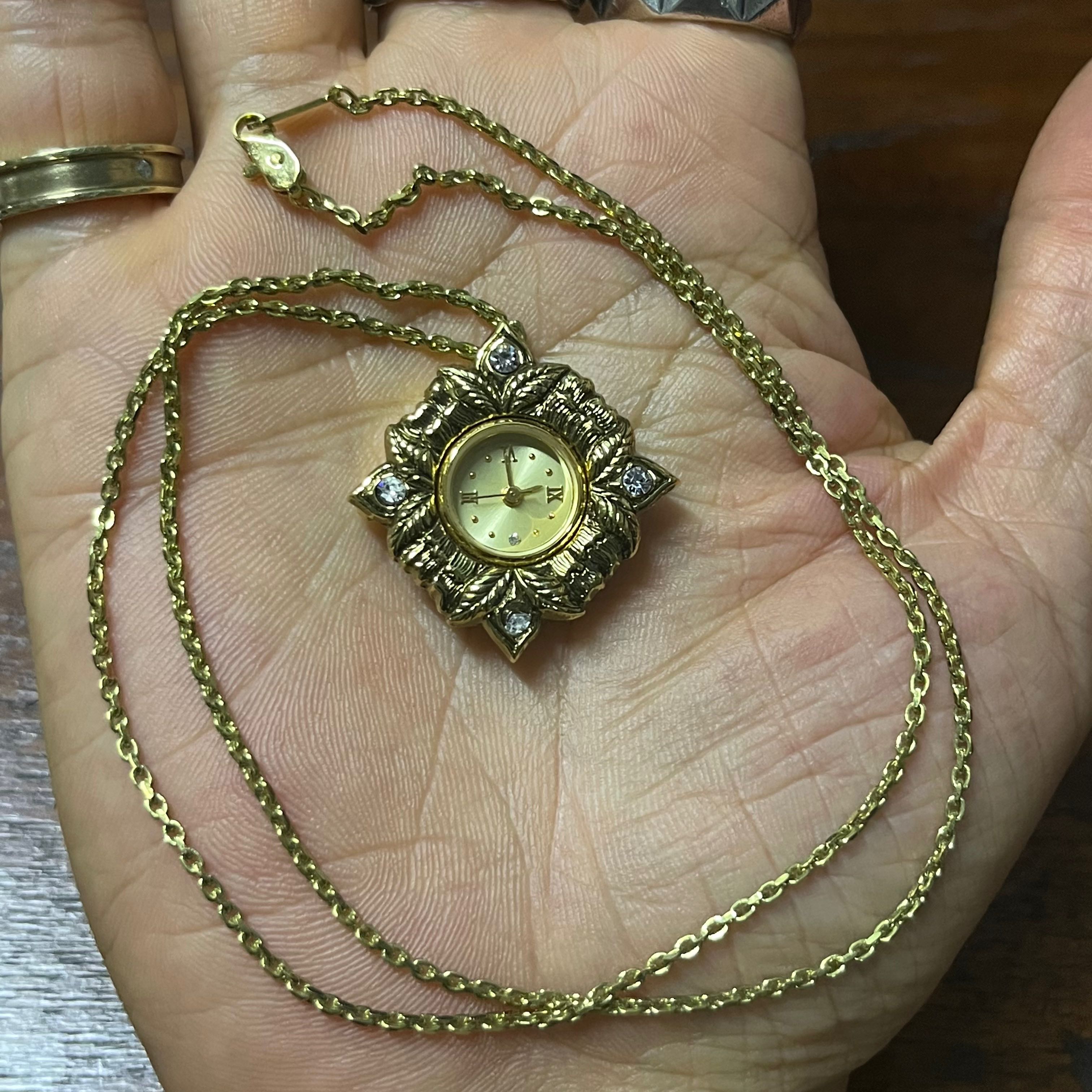 นาฬิกา ระบบQuartz ขนาด30มม. 