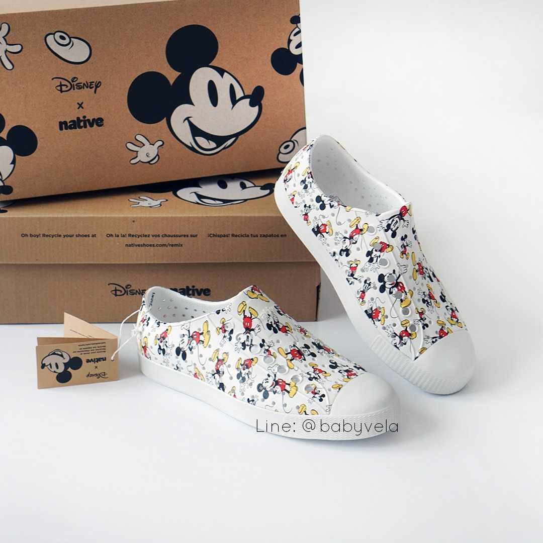 Native Jefferson Disney Print (Shell White/Shell White/Mickey All Over Print)