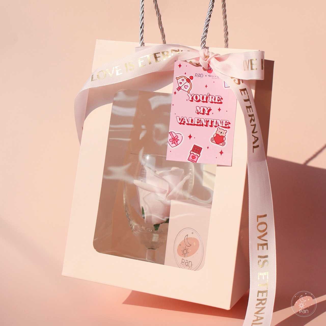 YOU'RE MY VALENTINE SET (เซตของขวัญพร้อมดอกไม้)