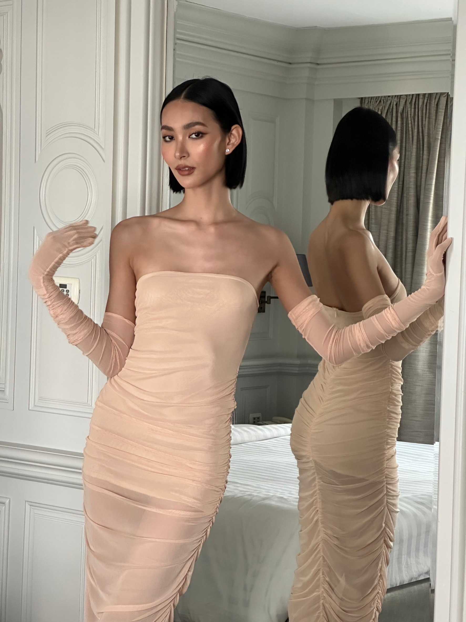 Daphne ruched mesh with gloves