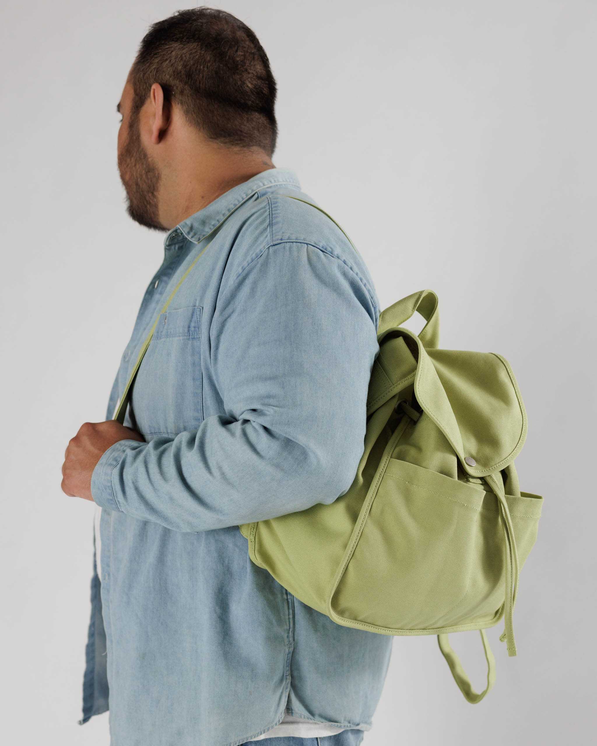 BAGGU Drawstring Backpack Pistachio LINE SHOPPING