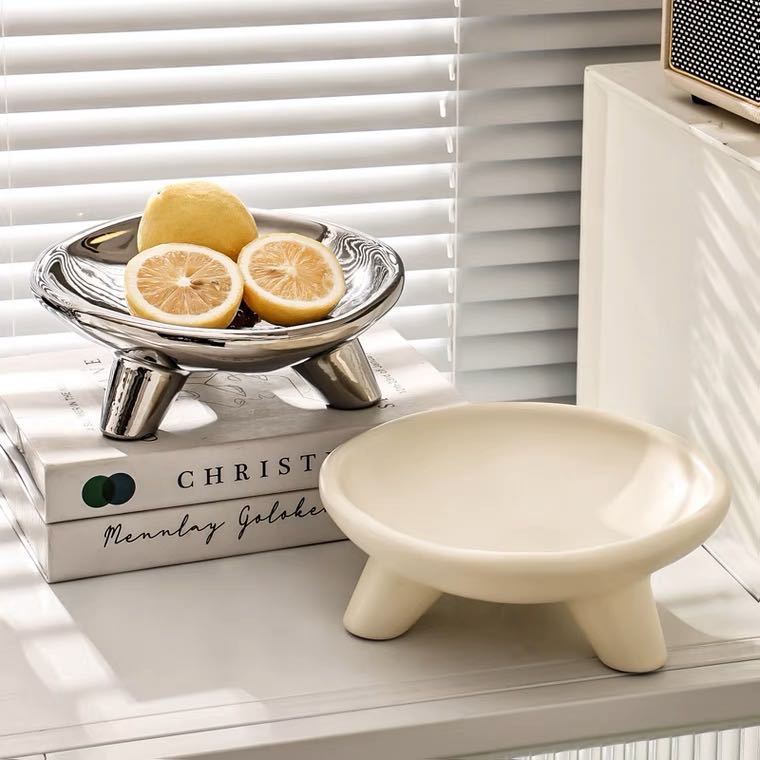 Round tray (Pre-order)
