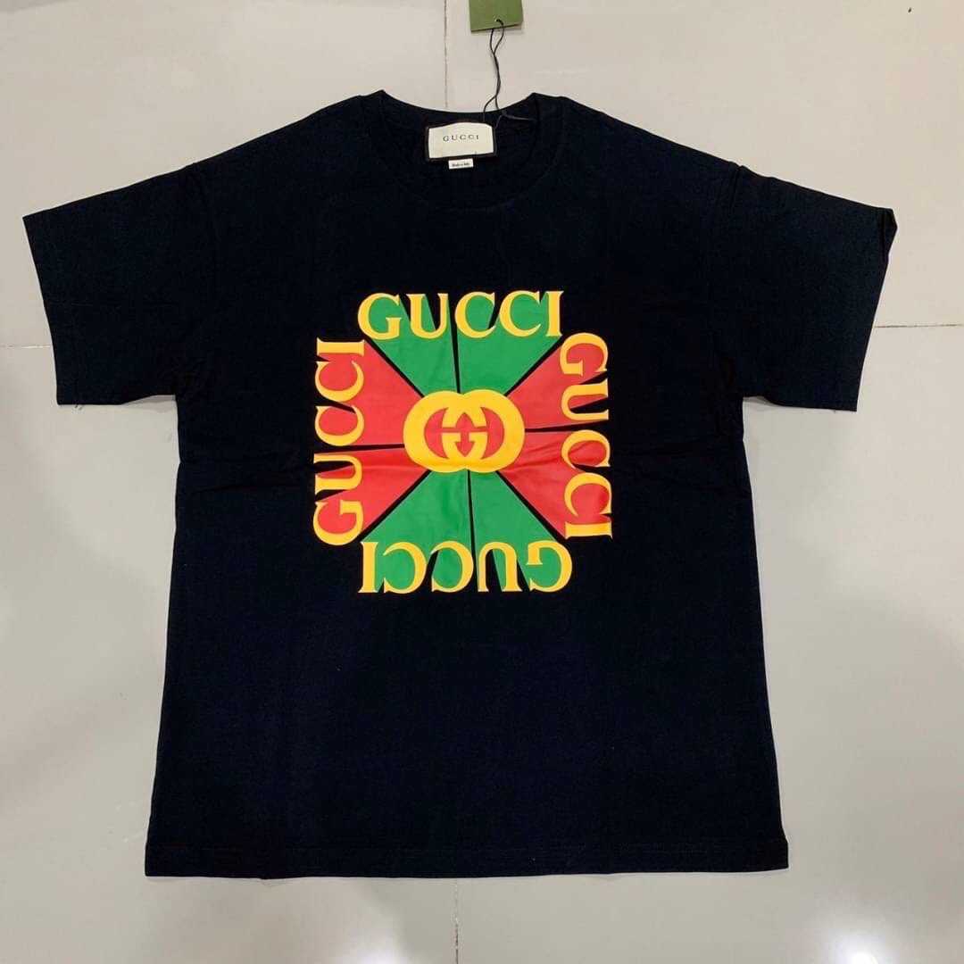 GUCCI VINTAGE LOGO PRINT T-SHIRT เสื้อยืดคอกลมแขนสั้น แบรนด์กุชชี่ 3D GG