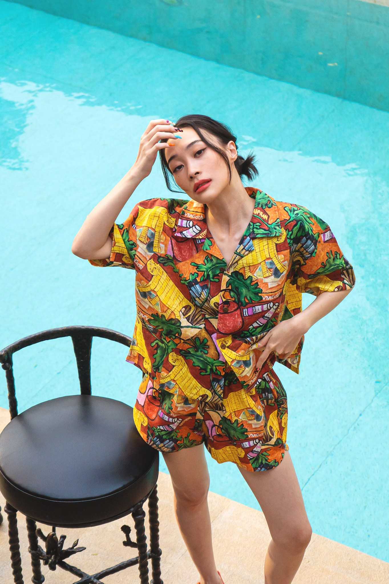 A lucky Tiger  Elastic waist  Linen Shorts    Available in S/M , M/L