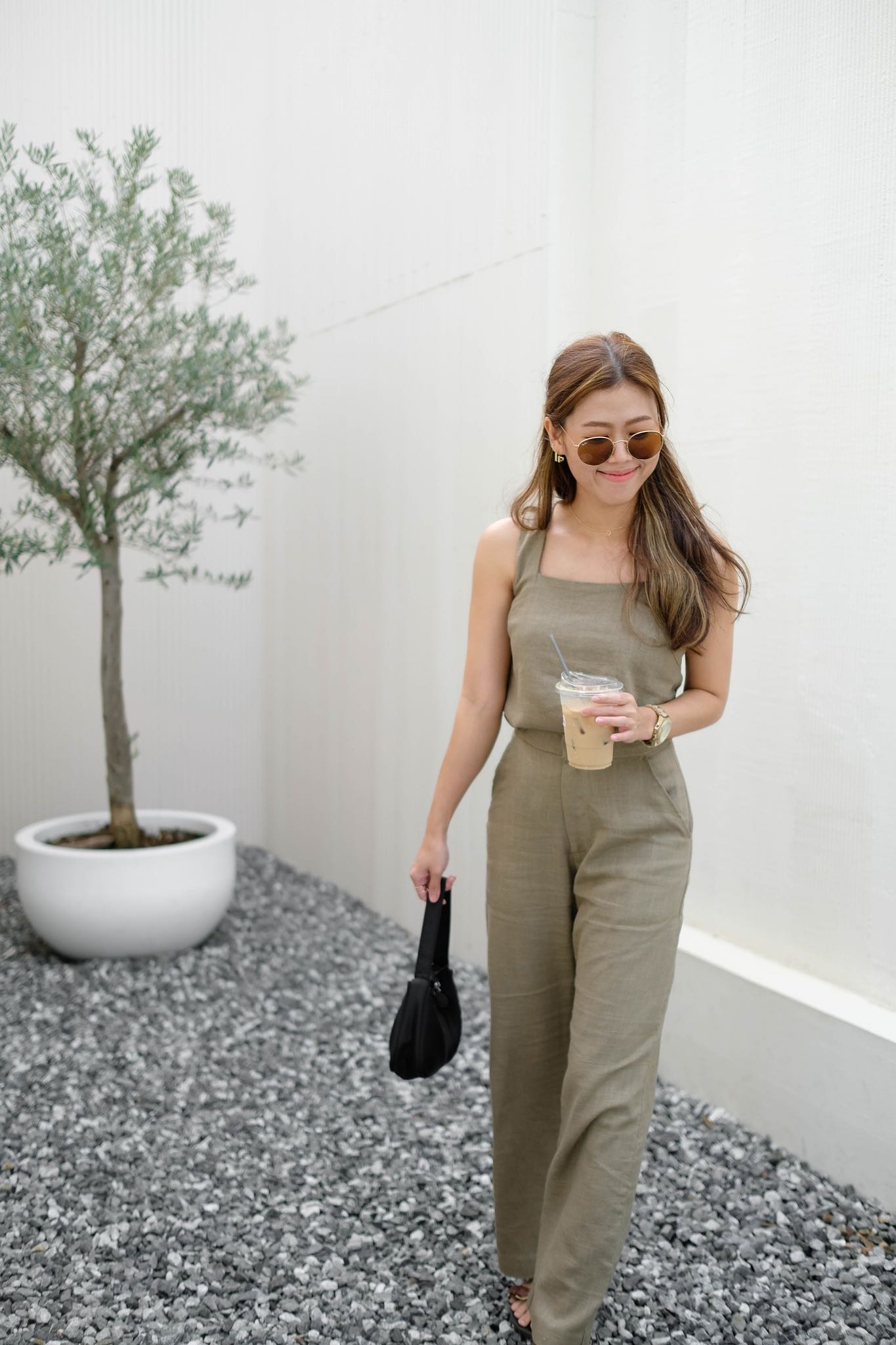 Square Top - เสื้อแขนกุดคอเหลี่ยม ผ้าธรรมชาติใยกัญชง