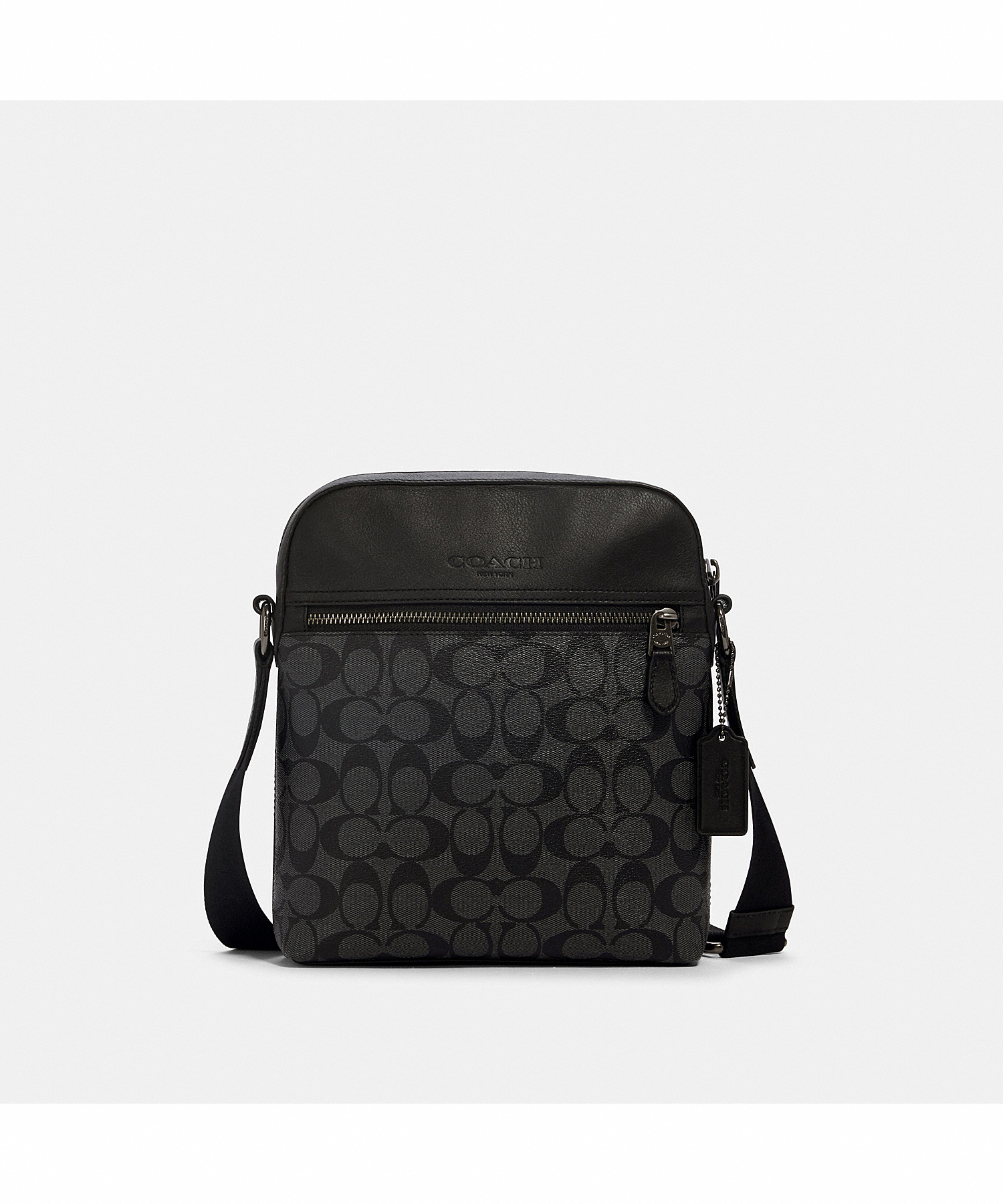 Coach 4010 Houston Flight Bag (QBMI5) กระเป๋าสะพายข้างผู้ชาย สี QB/Charcoal/Black