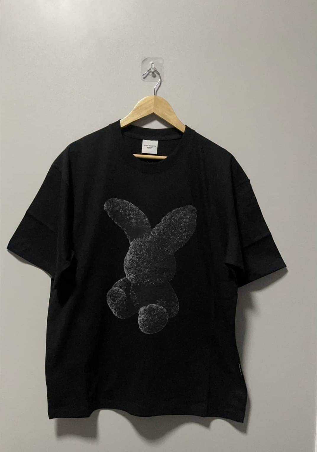 เสื้อยืด ADLV T-SHIRT  Rabbit 🐰 📌(ทักเชทก่อนสั่งซื้อ)