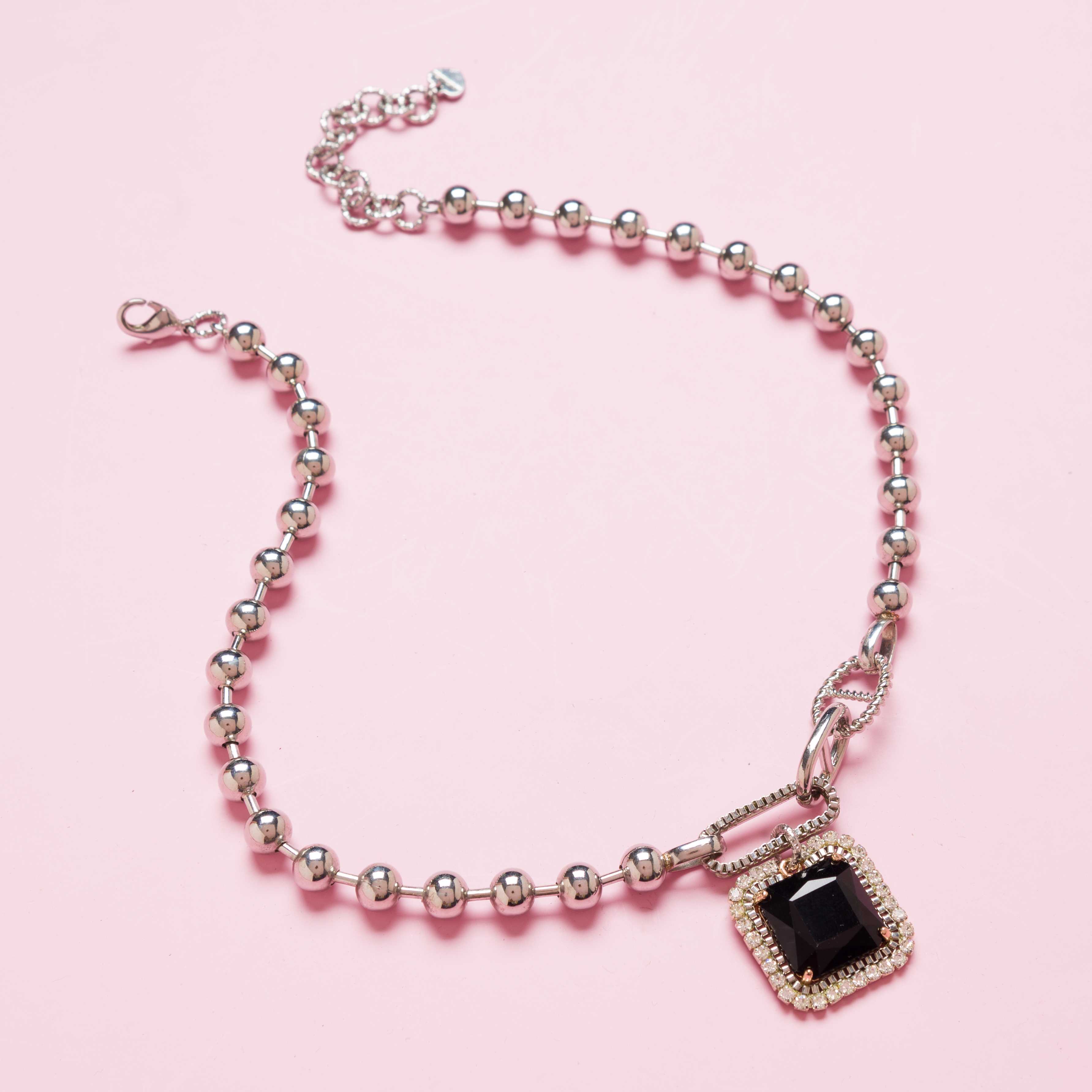 SILVER BALL CHAIN BLACK CRYSTAL PENDANT NECKLACE (Cindy Selected)