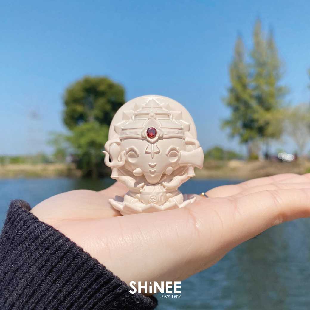 (Pre-order 7 วัน ทักแชท) พระพิฆเนศ 4 กร องค์ตั้งบูชา ปางมหาเศรษฐี ดั๊กดูเศรษฐ์
